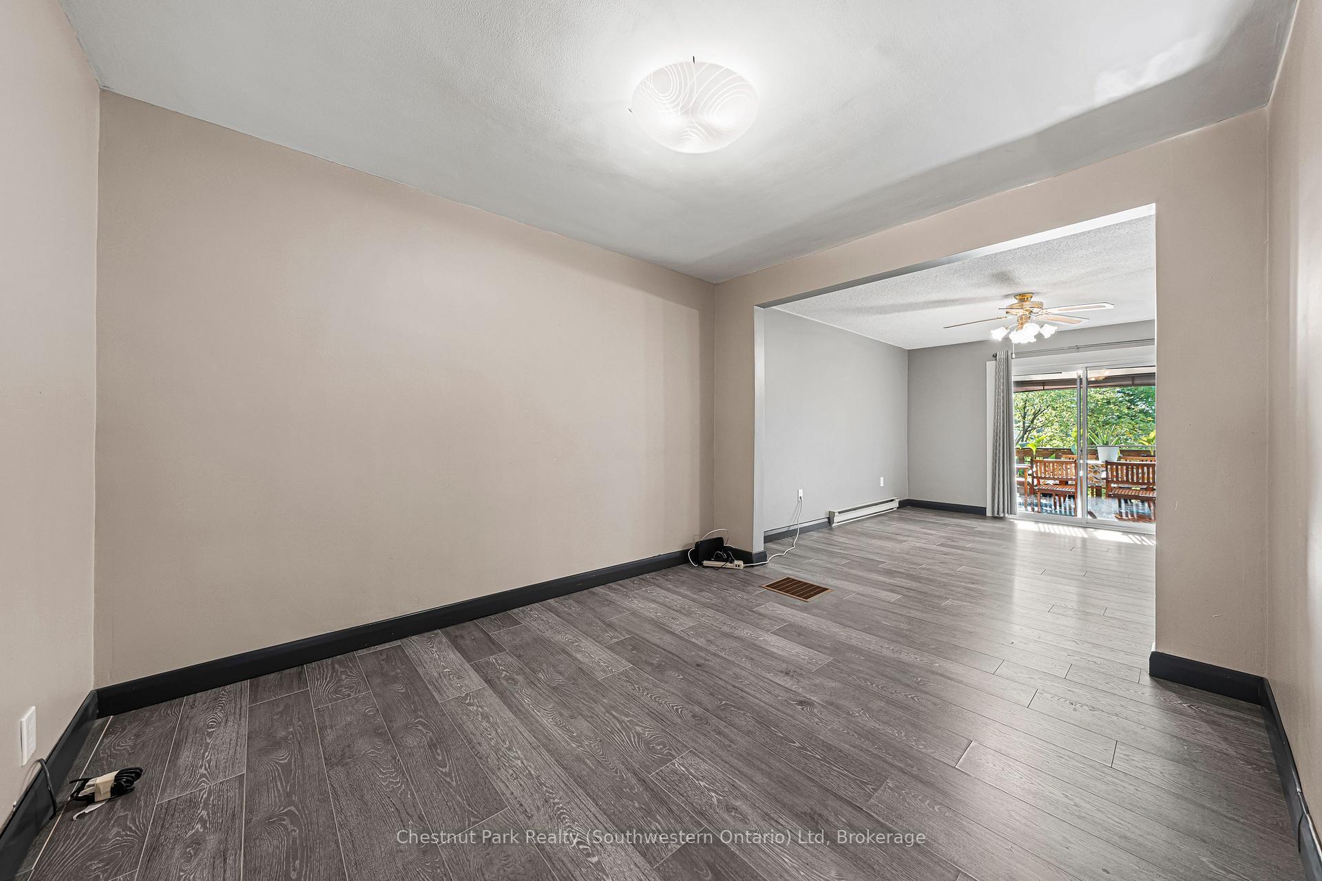 Photo 8 of 29 Ridgewood Avenue, Waterloo — HOMEH