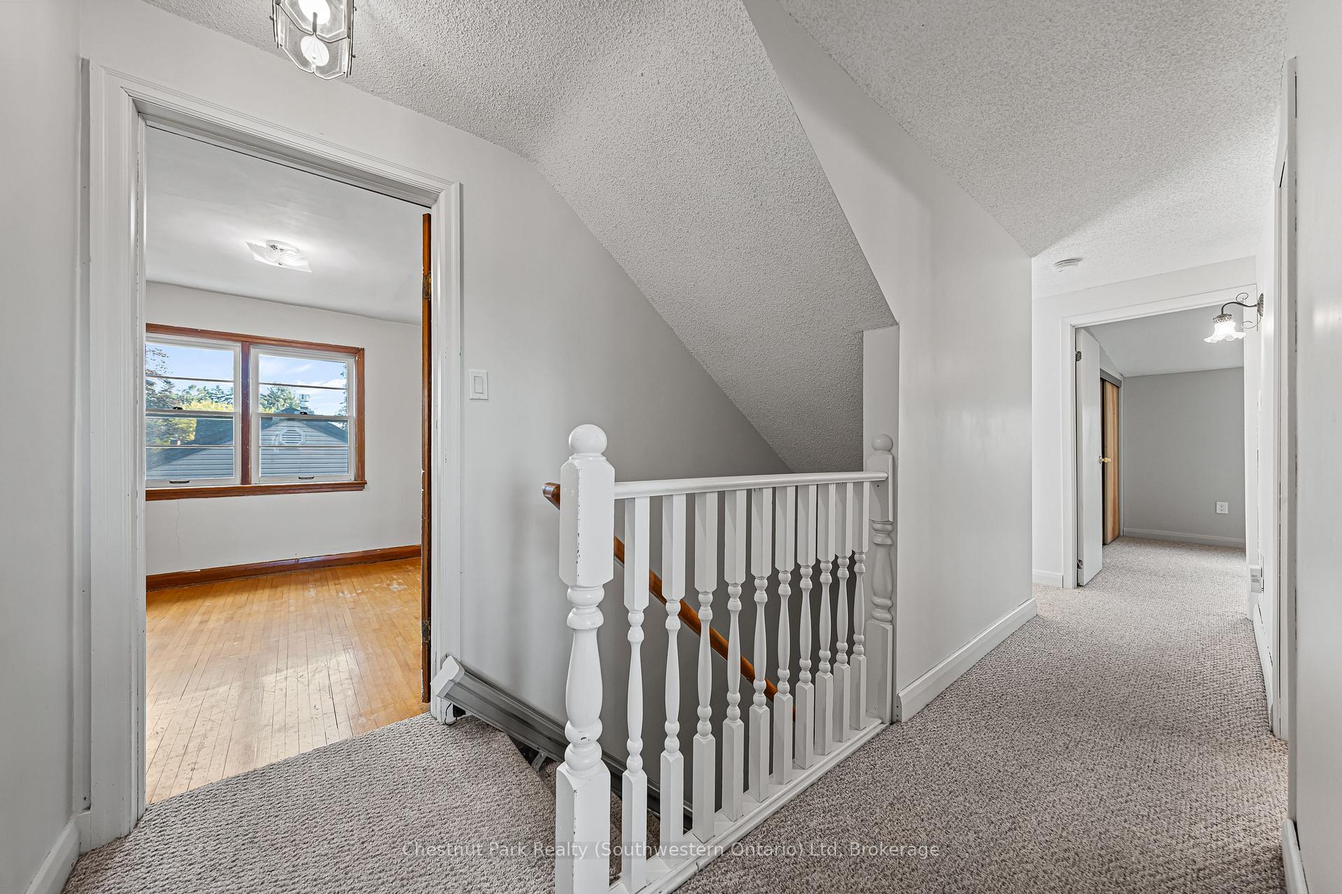 Photo 20 of 29 Ridgewood Avenue, Waterloo — HOMEH