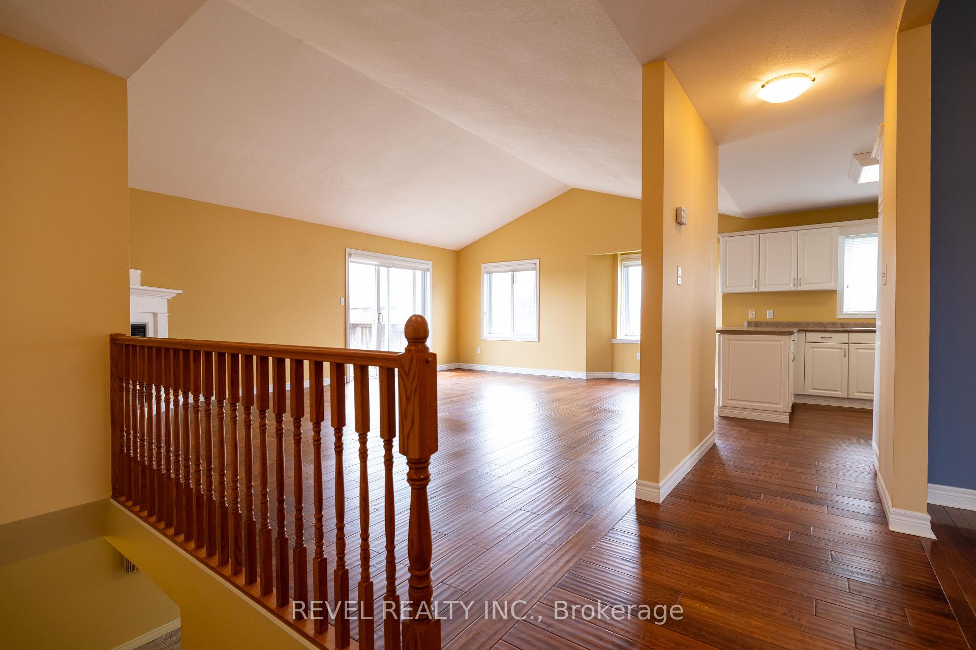 Photo 20 of 4 Berdux Place, Wellesley — HOMEH