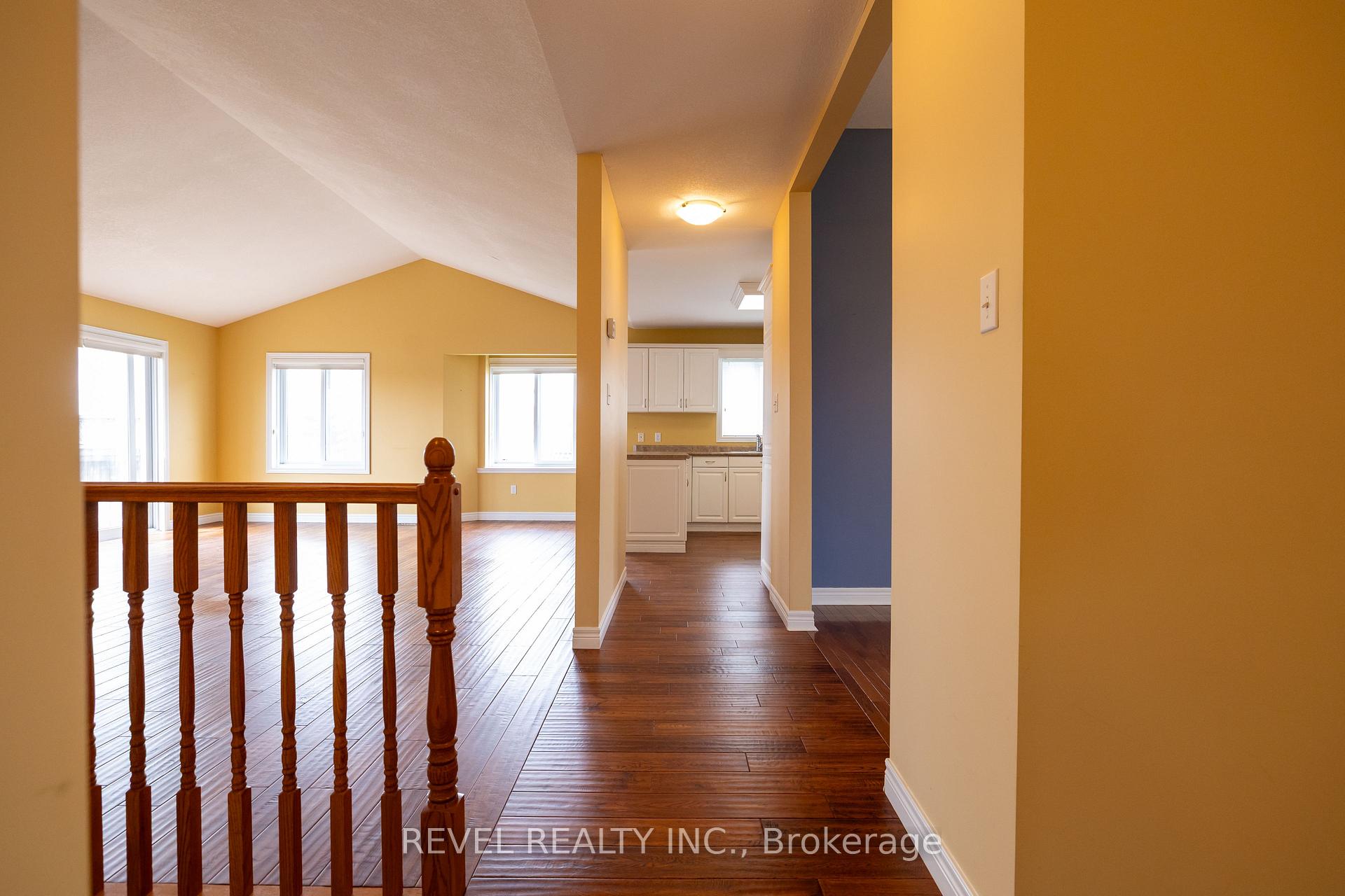 Photo 21 of 4 Berdux Place, Wellesley — HOMEH