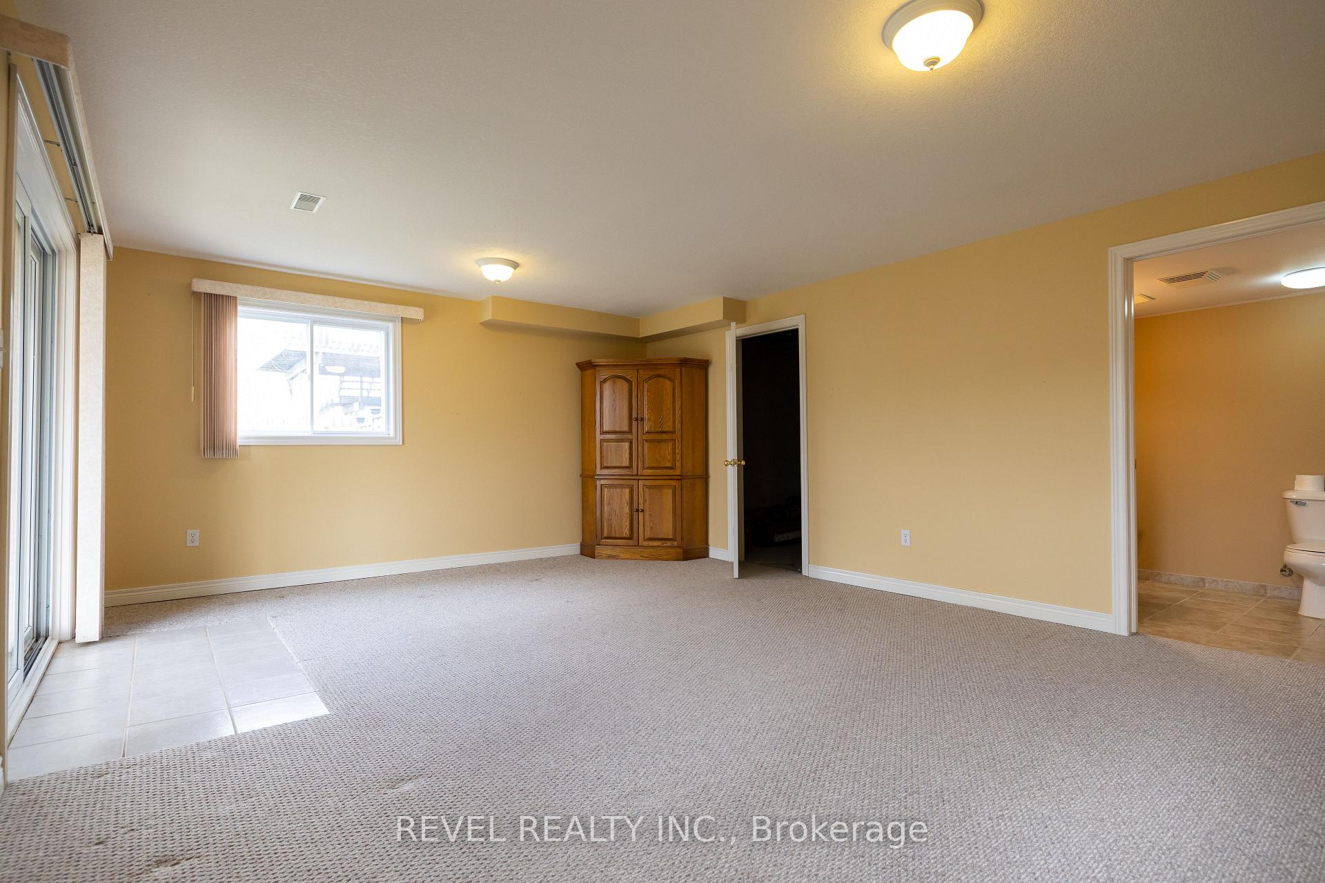Photo 35 of 4 Berdux Place, Wellesley — HOMEH