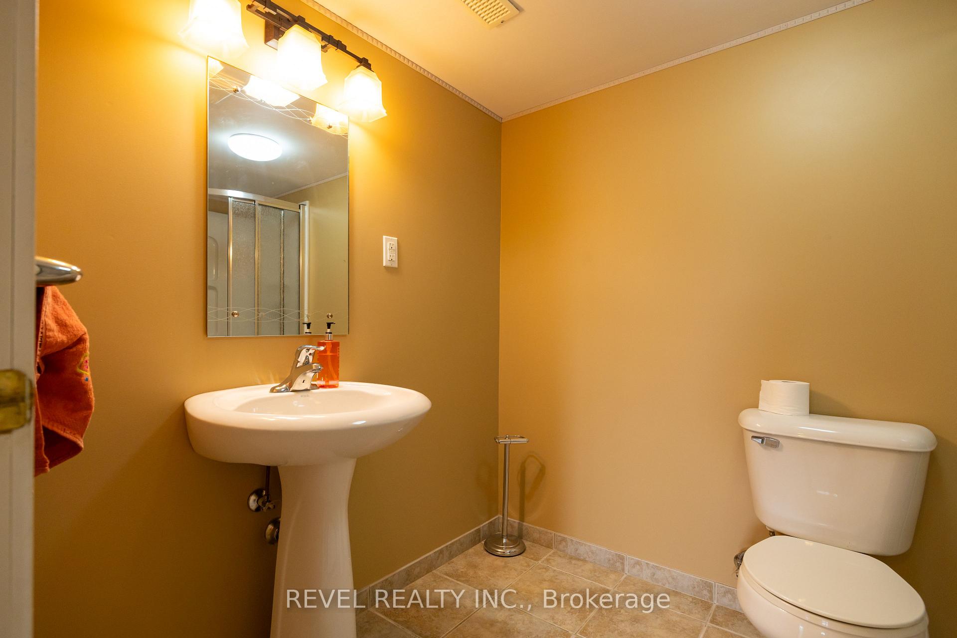 Photo 36 of 4 Berdux Place, Wellesley — HOMEH