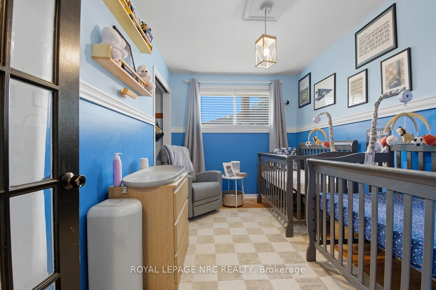 Photo 13 of 243 Gross Avenue, Welland, Broadway — HOMEH