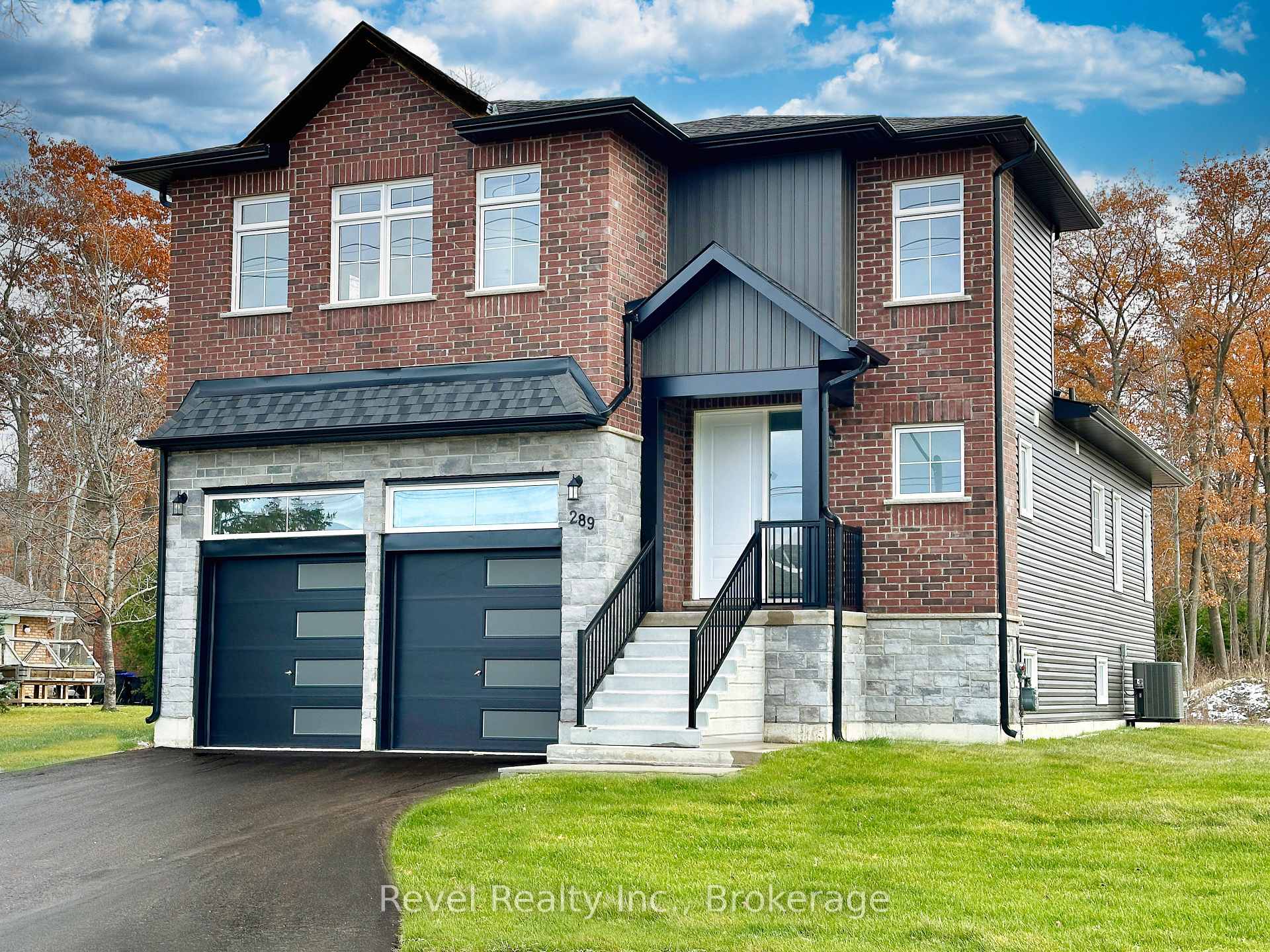 Front of 289 Ramblewood Drive