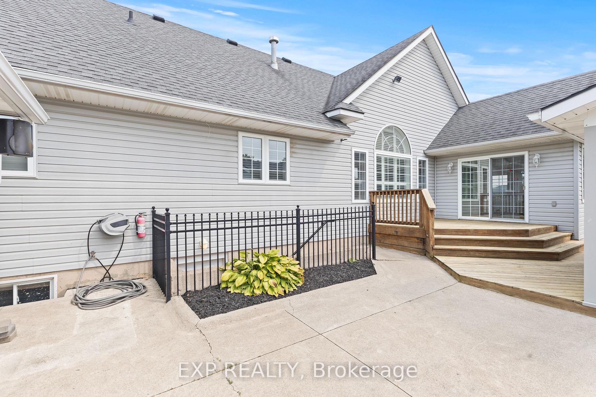Photo 39 of 353 South Pelham Road, Welland, West Welland — HOMEH