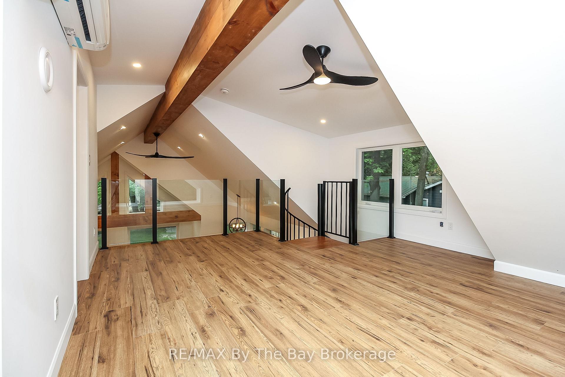 Photo 33 of 181 Knox Road E, Wasaga Beach — HOMEH