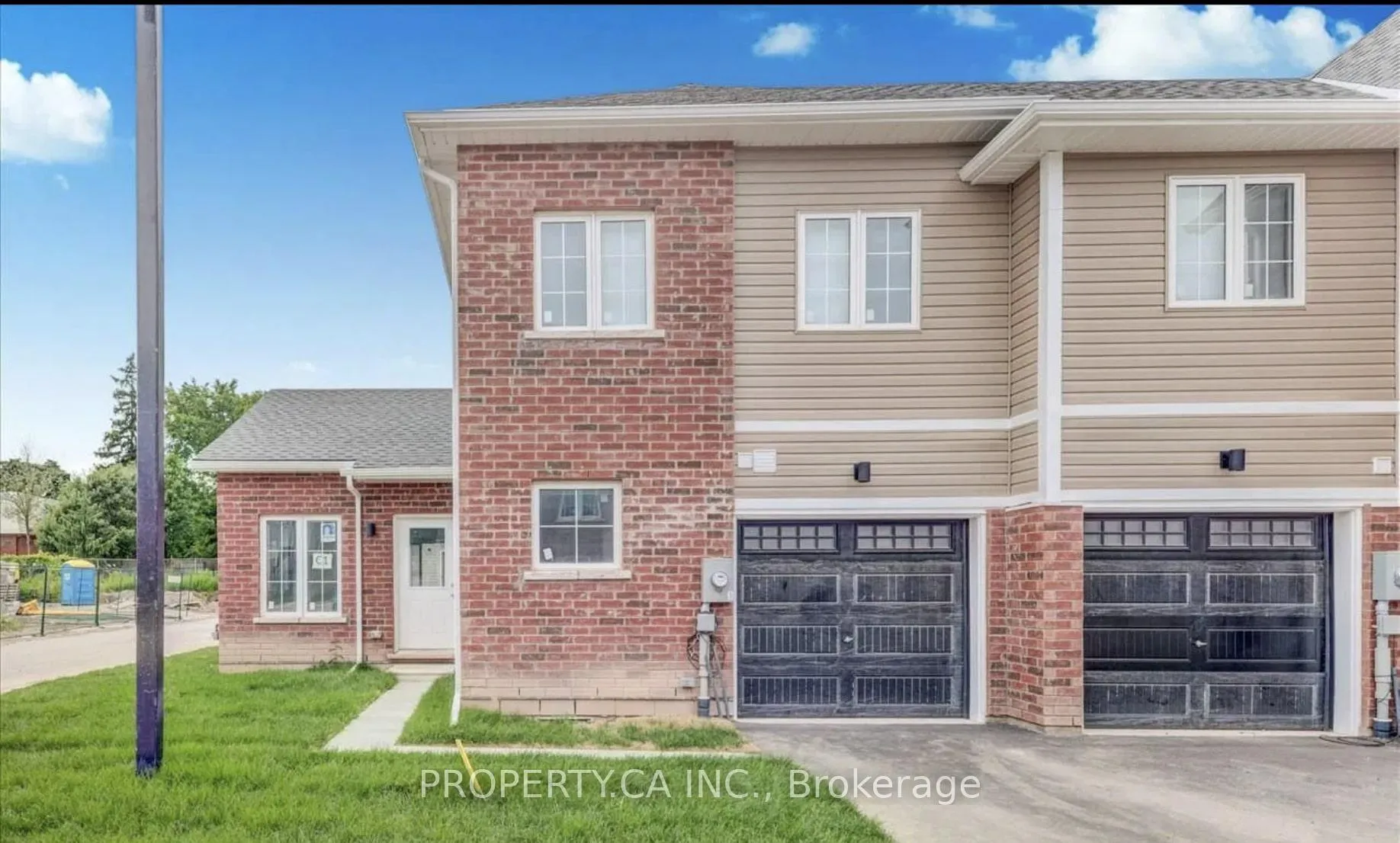 Photo 1 of Unit Upper, 3 Waterleaf Trail, Welland, Broadway — HOMEH