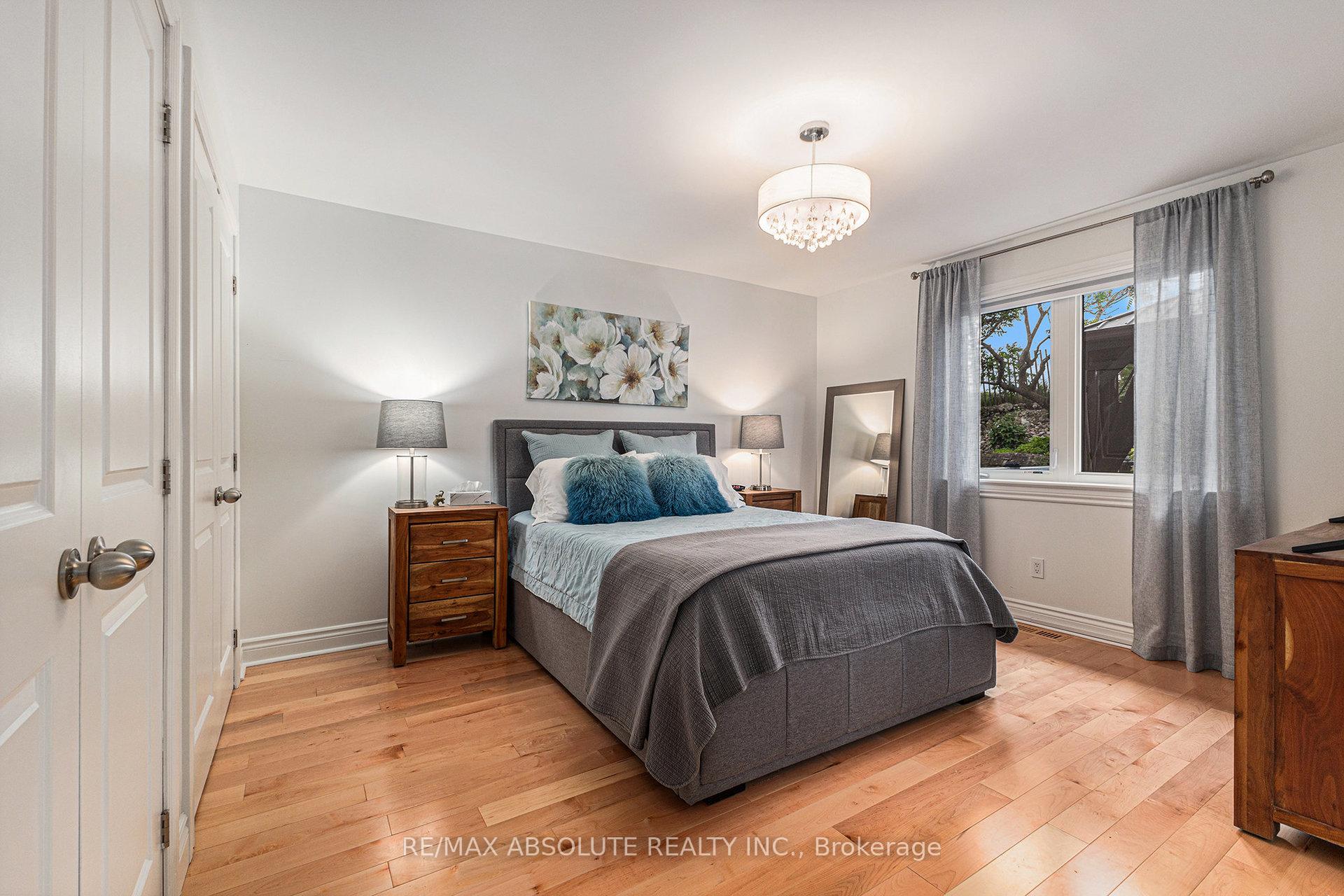 Photo 17 of 128 Mclachlin Street S, Arnprior — HOMEH