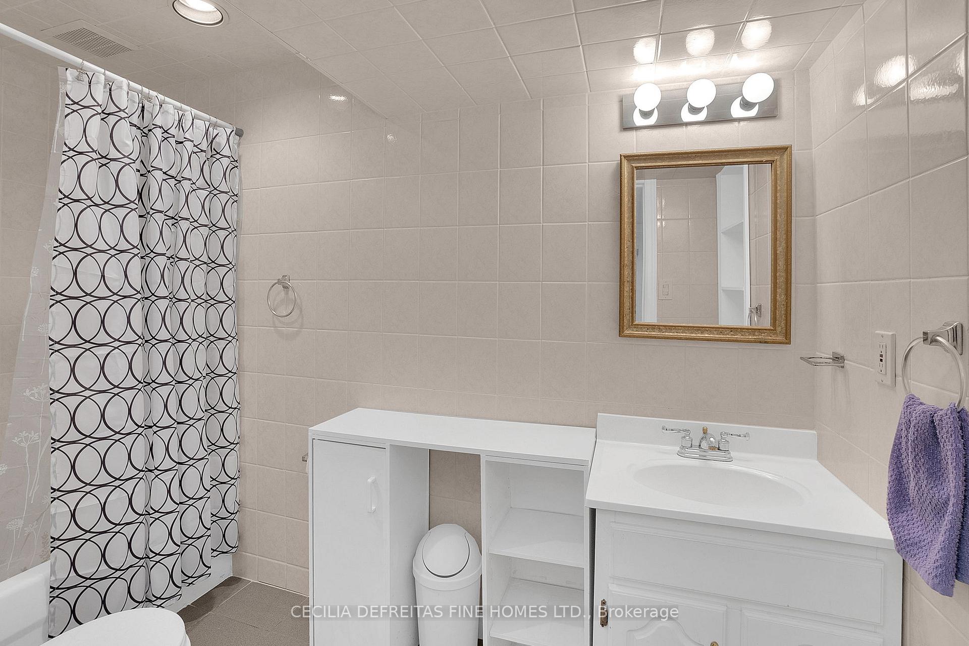 Photo 18 of Unit Bsmt, 249 Dante Court, Vaughan, East Woodbridge — HOMEH