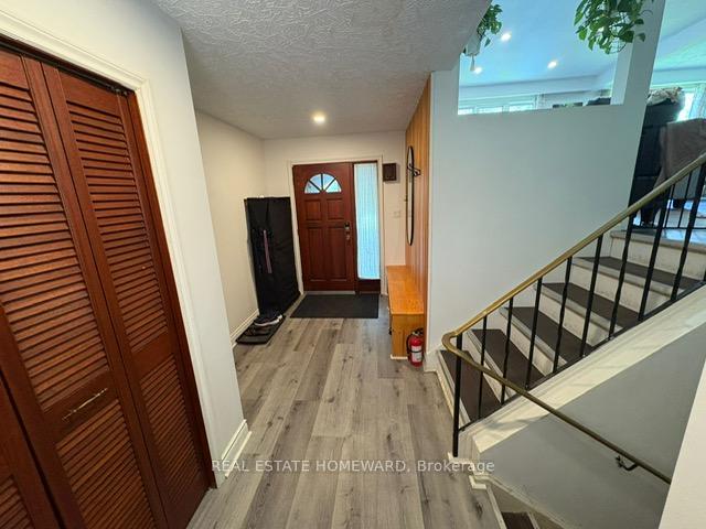Photo 4 of 48 Cavalier Place, Waterloo — HOMEH