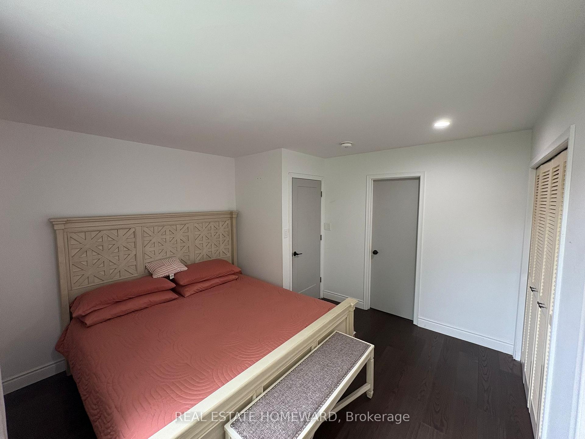 Photo 18 of 48 Cavalier Place, Waterloo — HOMEH
