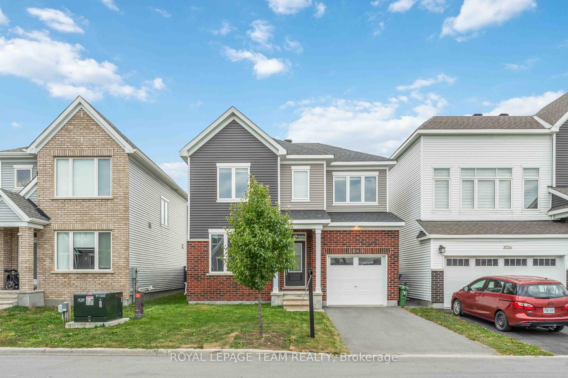 Front of 3040 Travertine Way