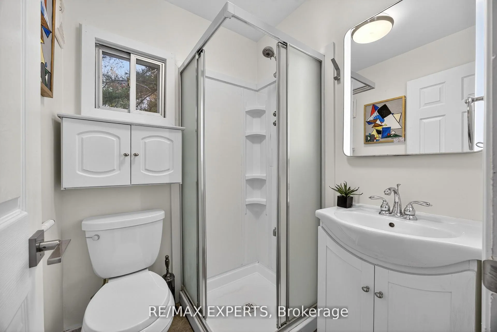 Photo 17 of 48 Sunnidale Road S, Wasaga Beach — HOMEH
