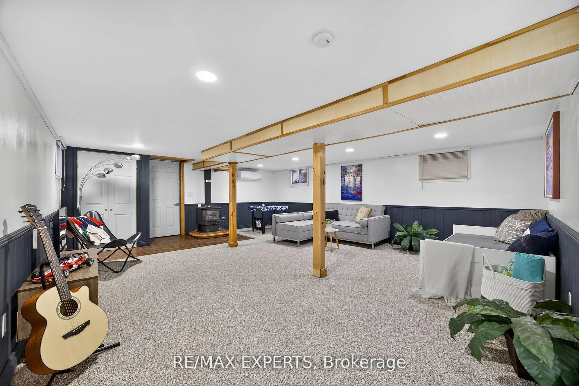 Photo 21 of 48 Sunnidale Road S, Wasaga Beach — HOMEH