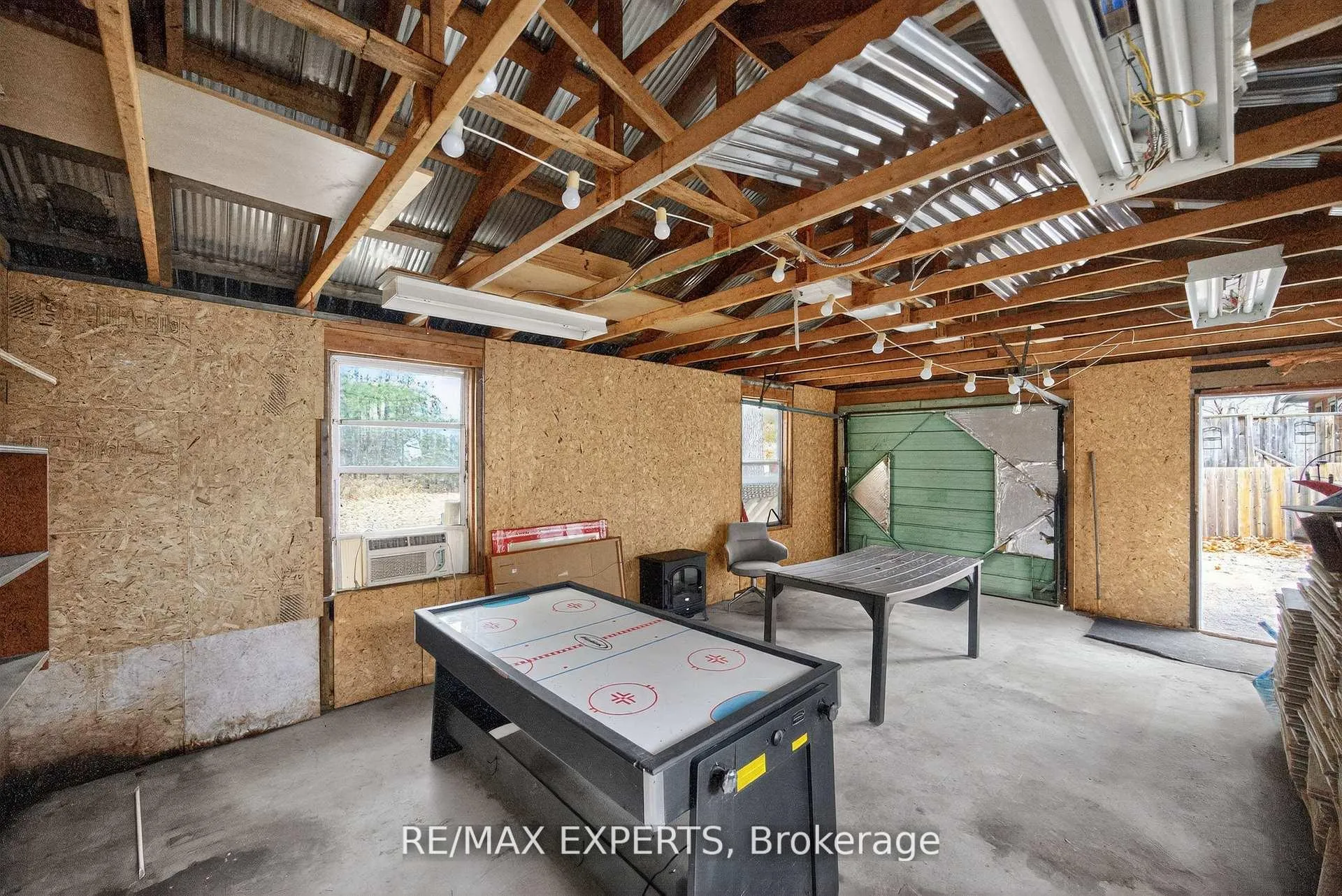 Photo 29 of 48 Sunnidale Road S, Wasaga Beach — HOMEH