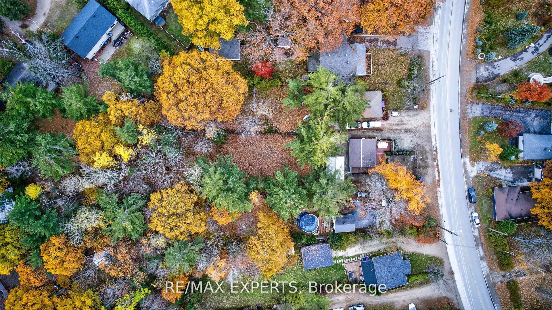 Photo 41 of 48 Sunnidale Road S, Wasaga Beach — HOMEH
