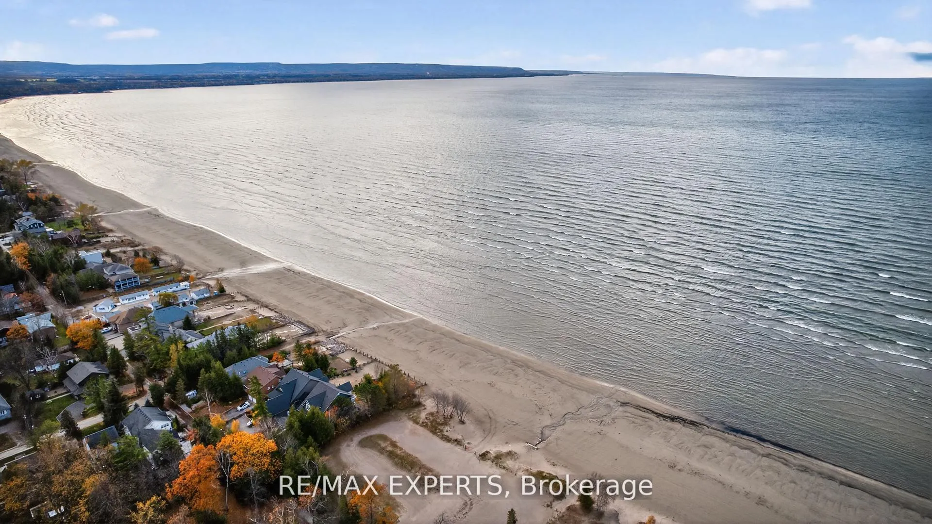 Photo 43 of 48 Sunnidale Road S, Wasaga Beach — HOMEH