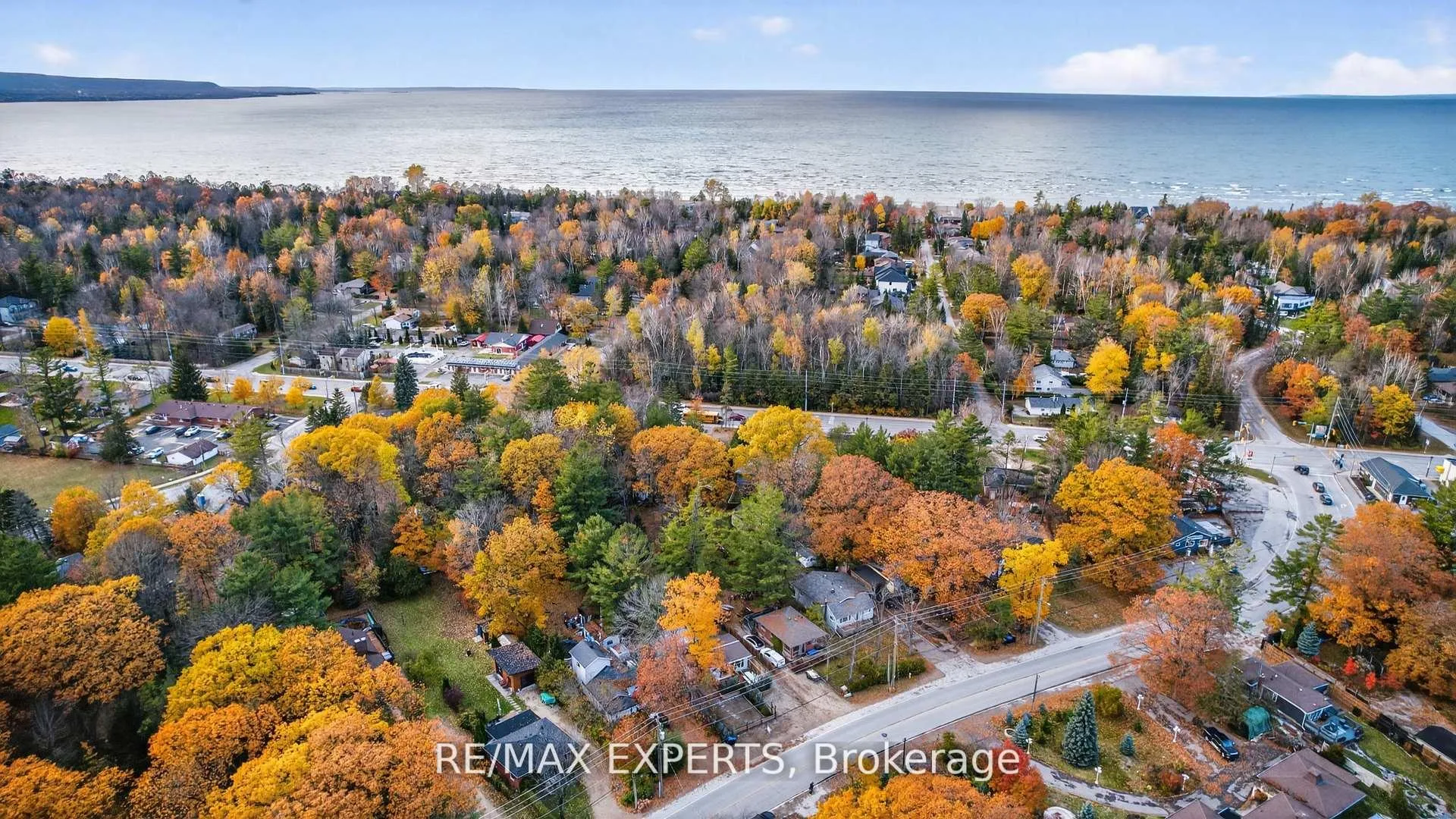 Photo 44 of 48 Sunnidale Road S, Wasaga Beach — HOMEH