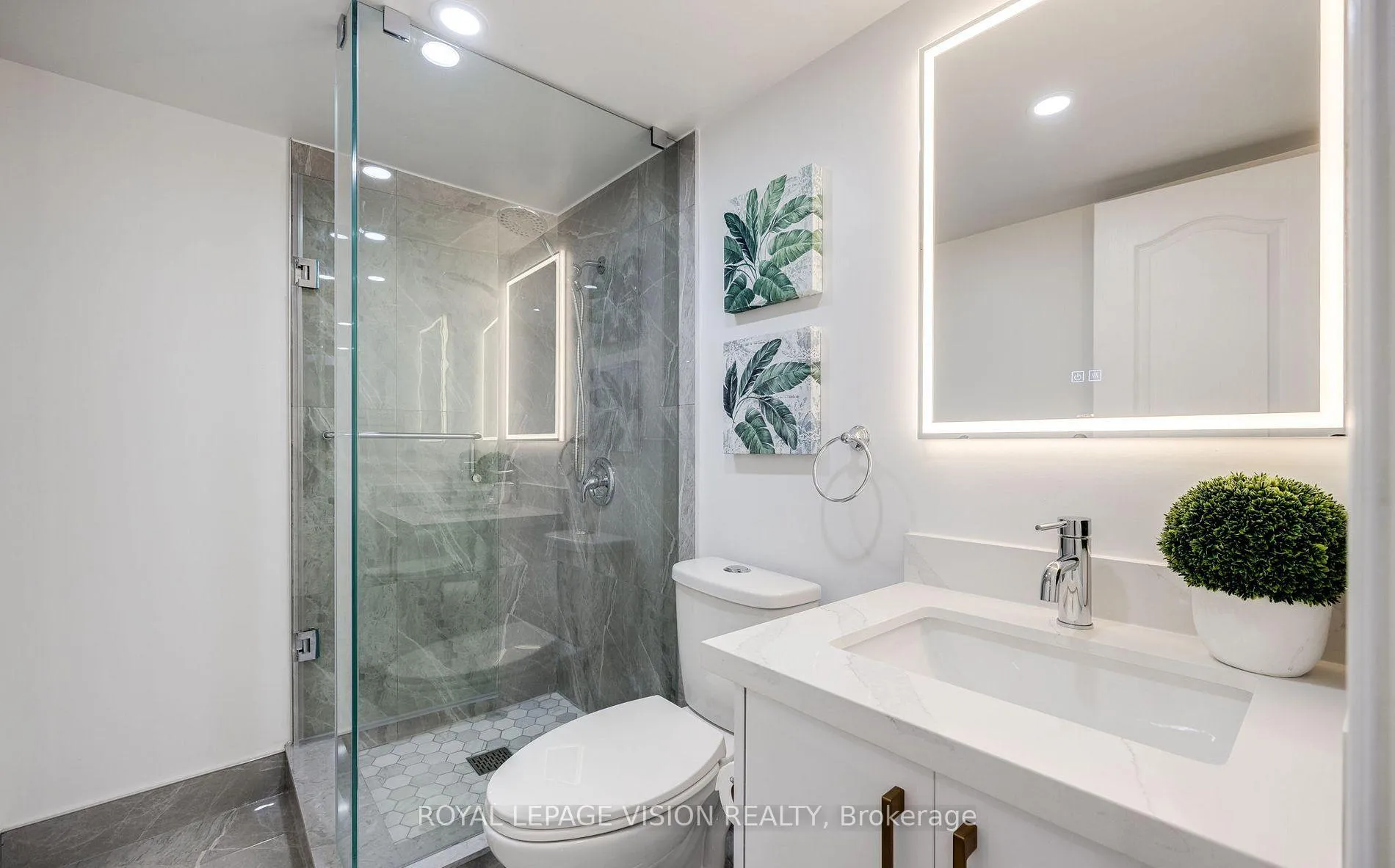 Photo 12 of Unit Basement, 108 Pentland Crescent, Vaughan, Maple — HOMEH