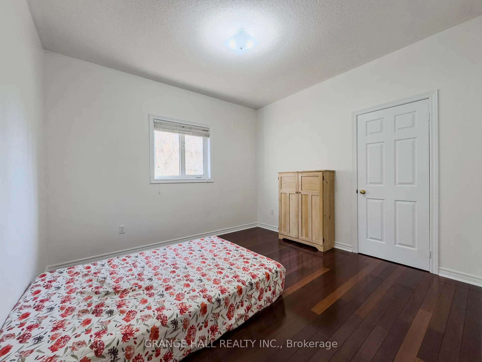 Photo 18 of 17 Lomond Avenue, Vaughan, Maple — HOMEH
