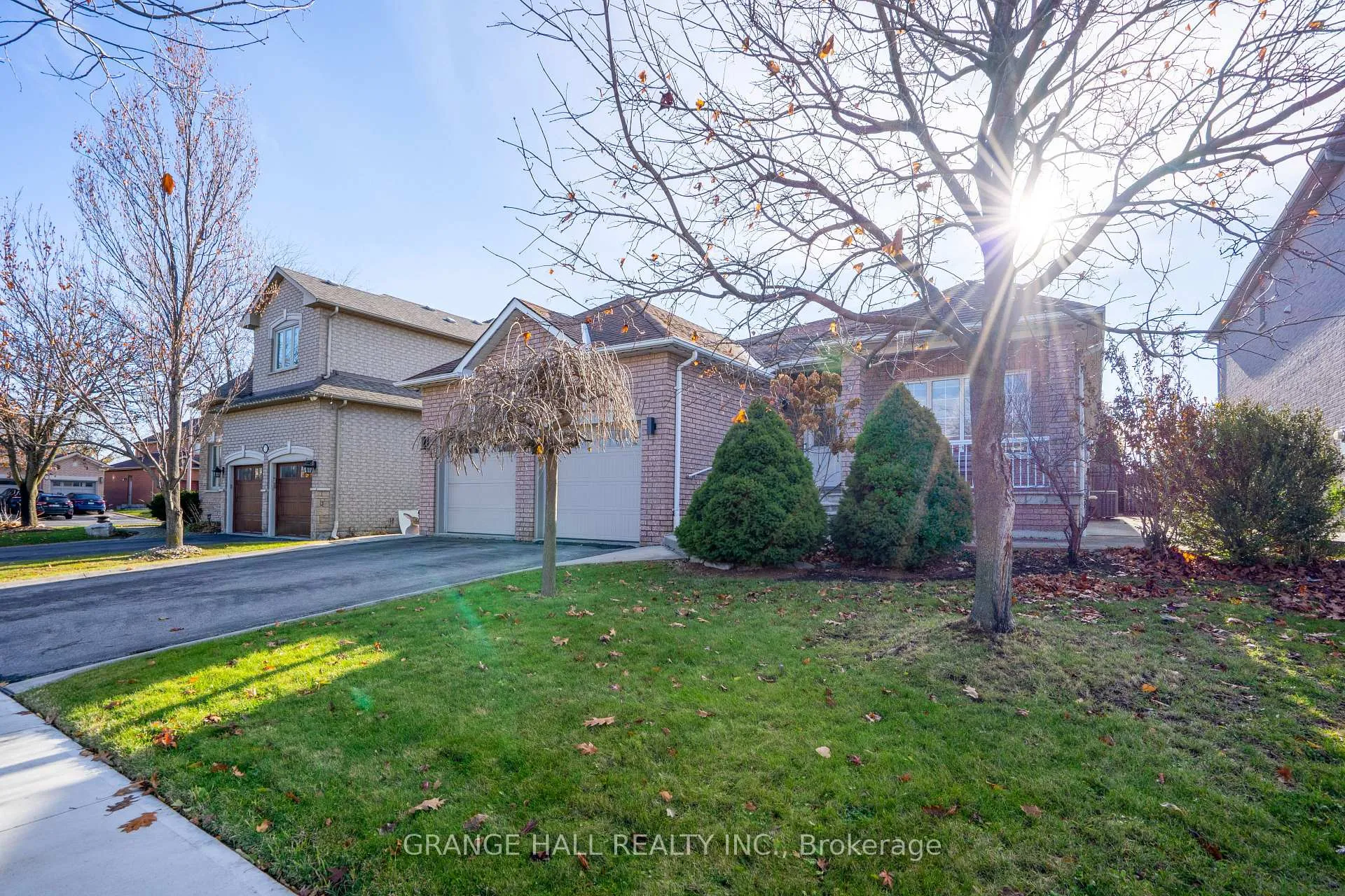 Photo 31 of 17 Lomond Avenue, Vaughan, Maple — HOMEH