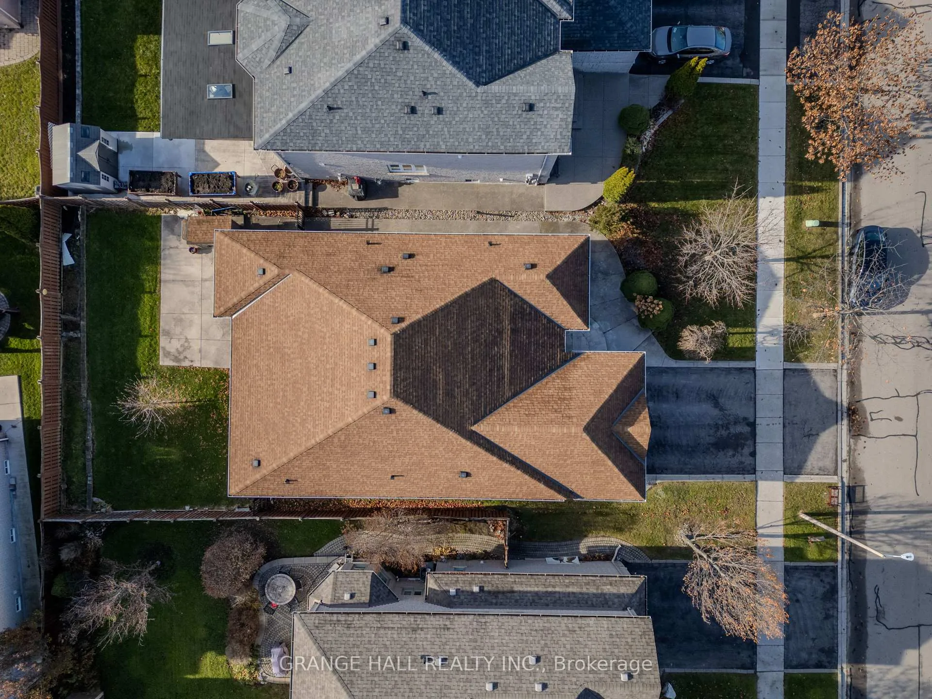 Photo 36 of 17 Lomond Avenue, Vaughan, Maple — HOMEH
