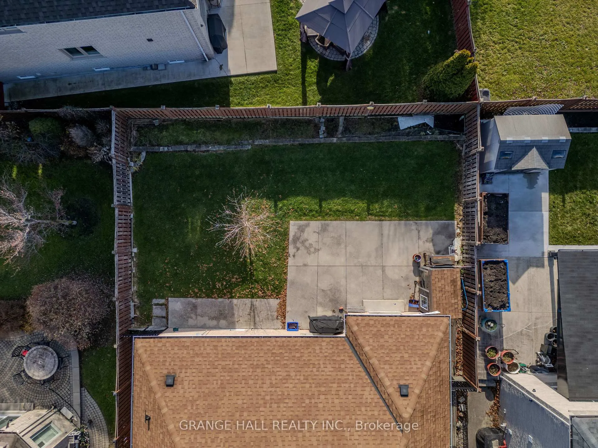Photo 37 of 17 Lomond Avenue, Vaughan, Maple — HOMEH