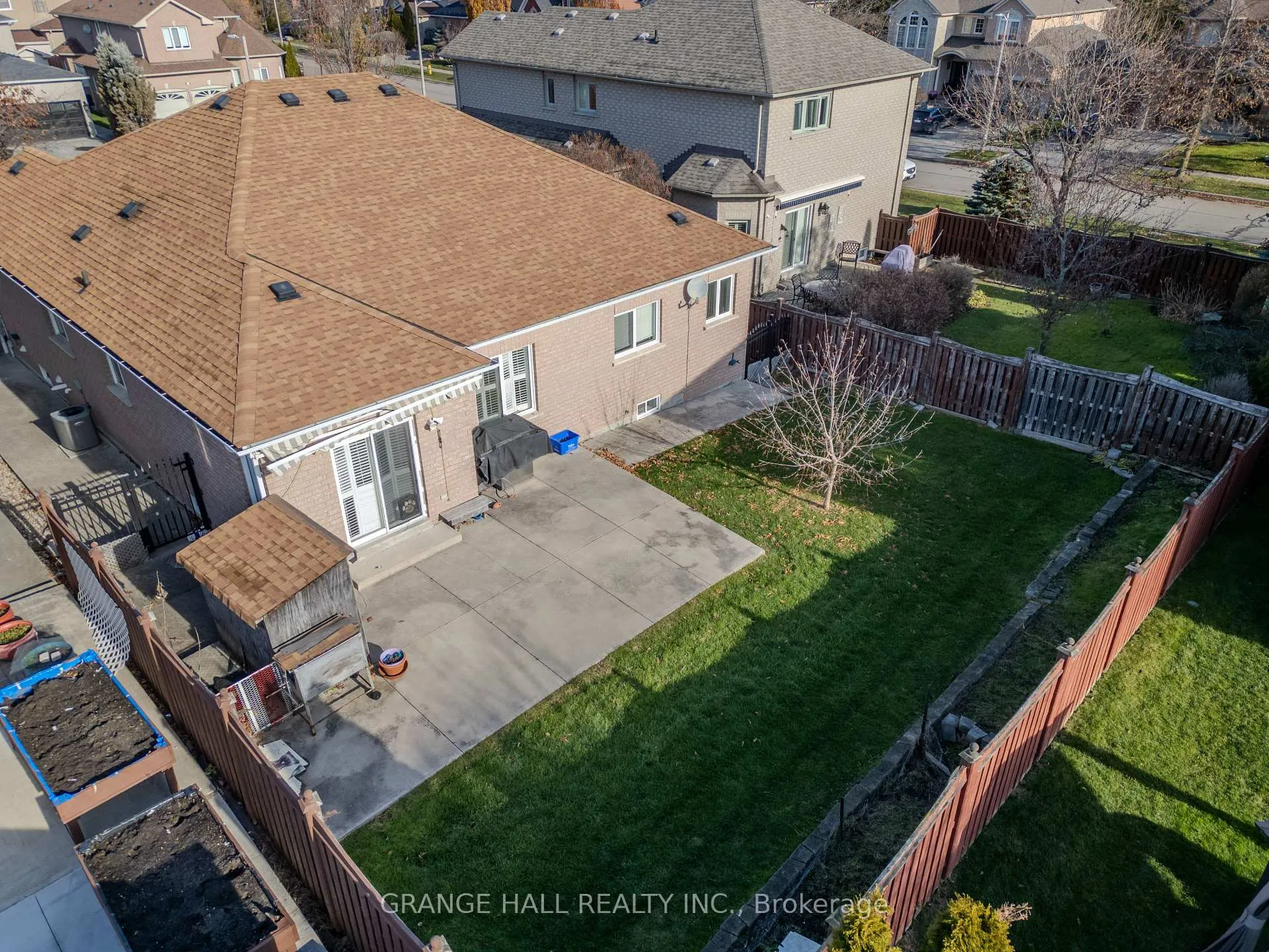 Photo 39 of 17 Lomond Avenue, Vaughan, Maple — HOMEH