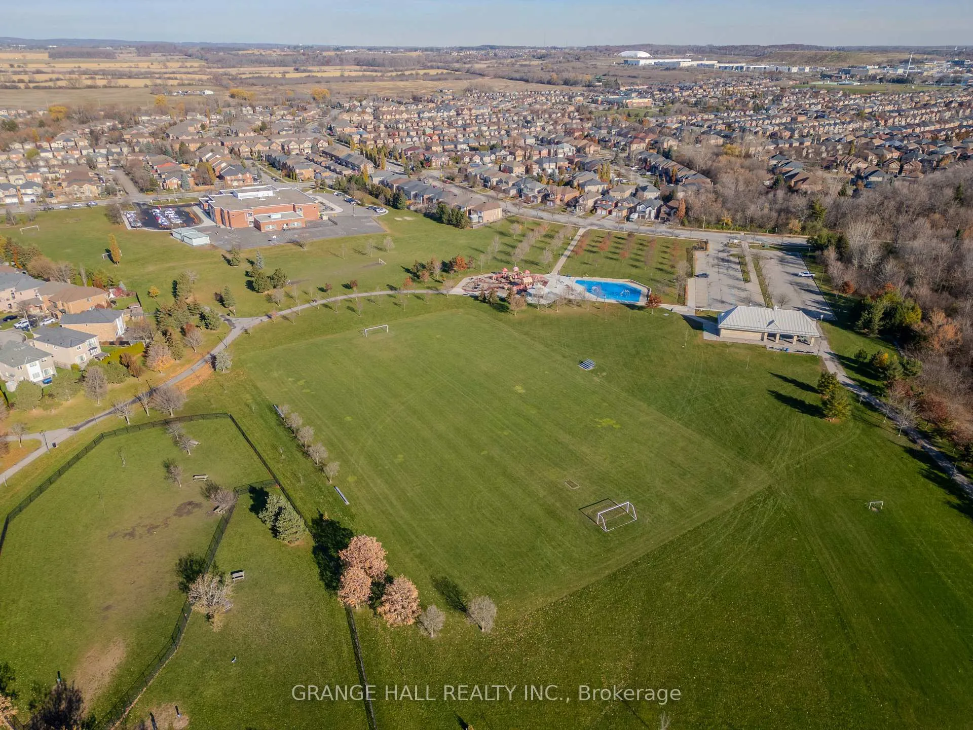 Photo 45 of 17 Lomond Avenue, Vaughan, Maple — HOMEH