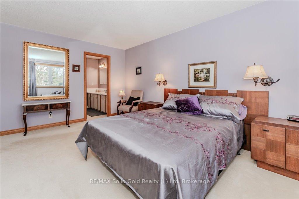 Photo 32 of 13 James Court, Wellesley — HOMEH