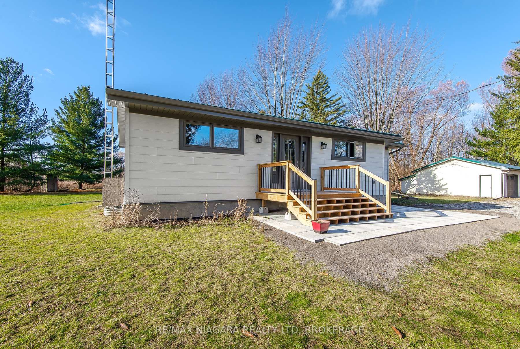 Photo 1 of 51480 Hewitt Road, Wainfleet, Marshville/Winger — HOMEH