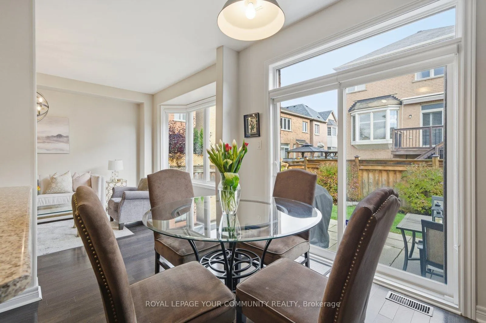 Photo 9 of 76 Mary Ellen Baker Crescent, Vaughan, Patterson — HOMEH