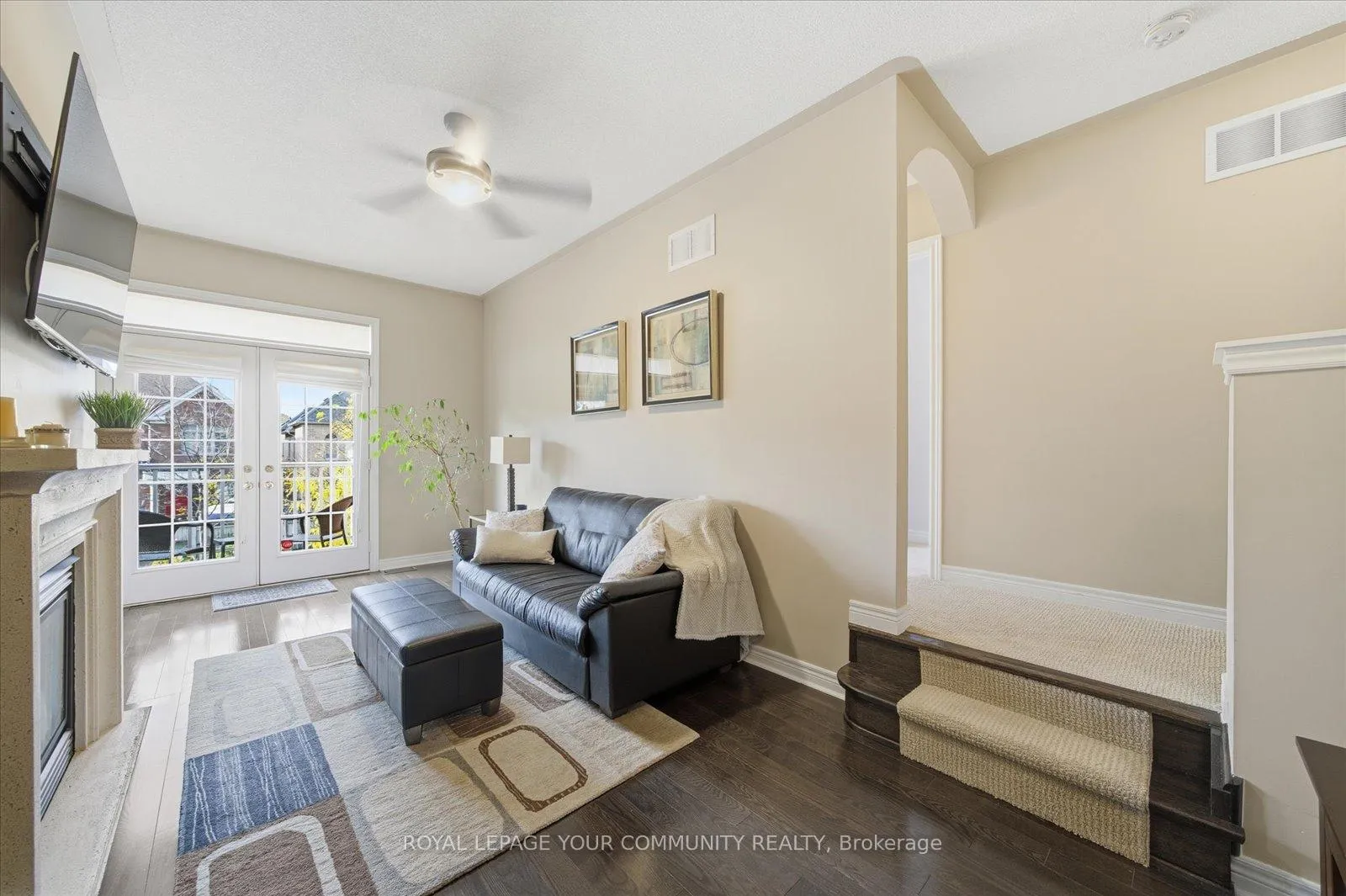 Photo 12 of 76 Mary Ellen Baker Crescent, Vaughan, Patterson — HOMEH