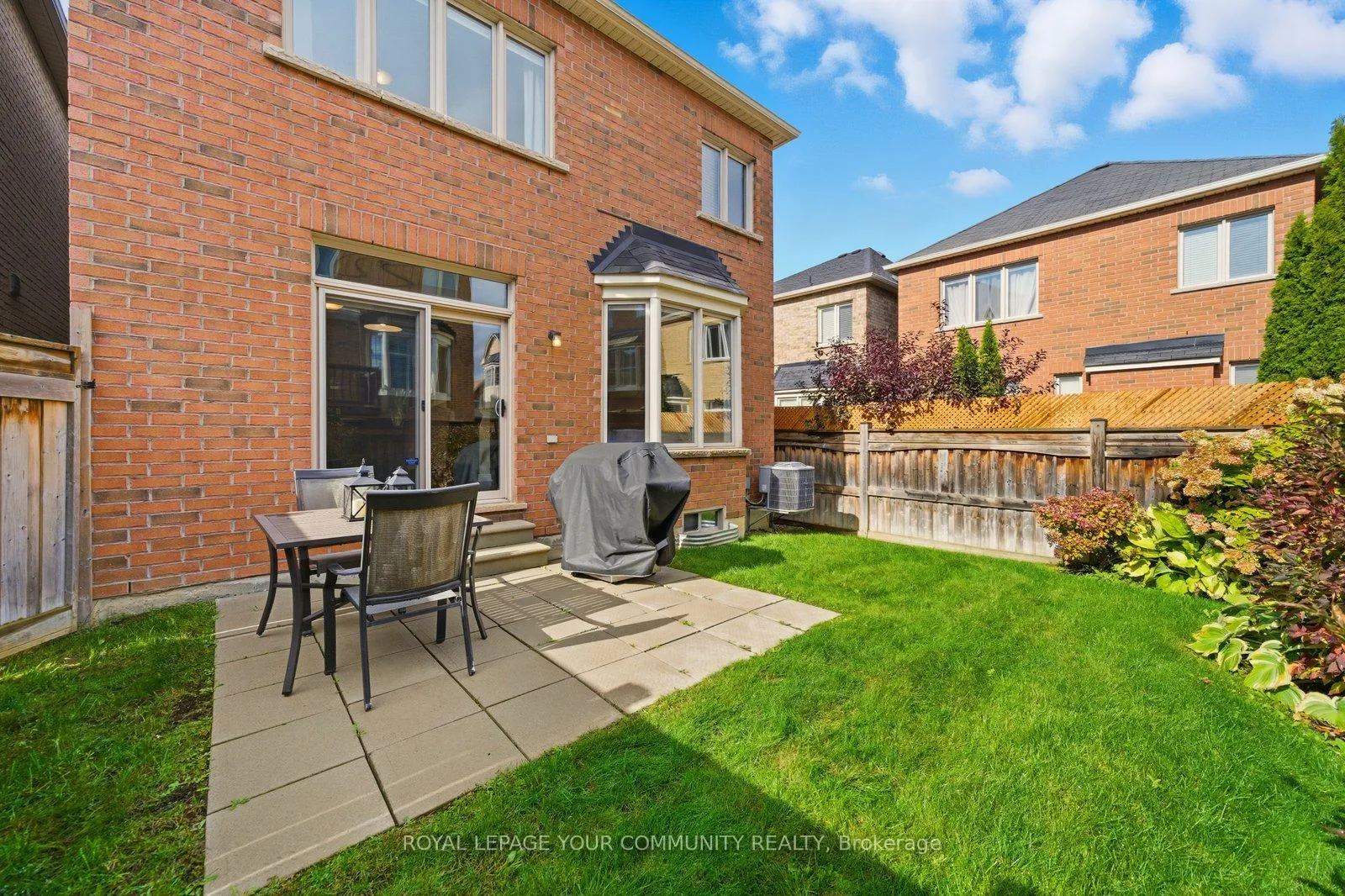 Photo 22 of 76 Mary Ellen Baker Crescent, Vaughan, Patterson — HOMEH