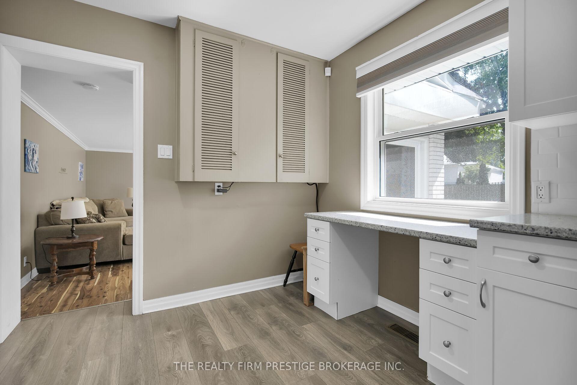 Photo 10 of 204 Main Street, West Elgin, West Lorne — HOMEH