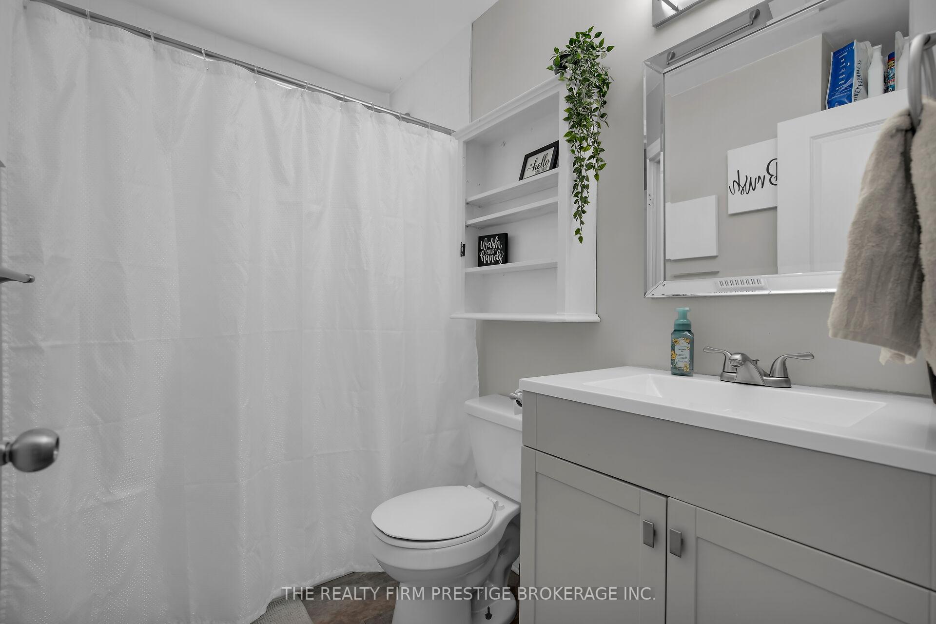 Photo 17 of 204 Main Street, West Elgin, West Lorne — HOMEH