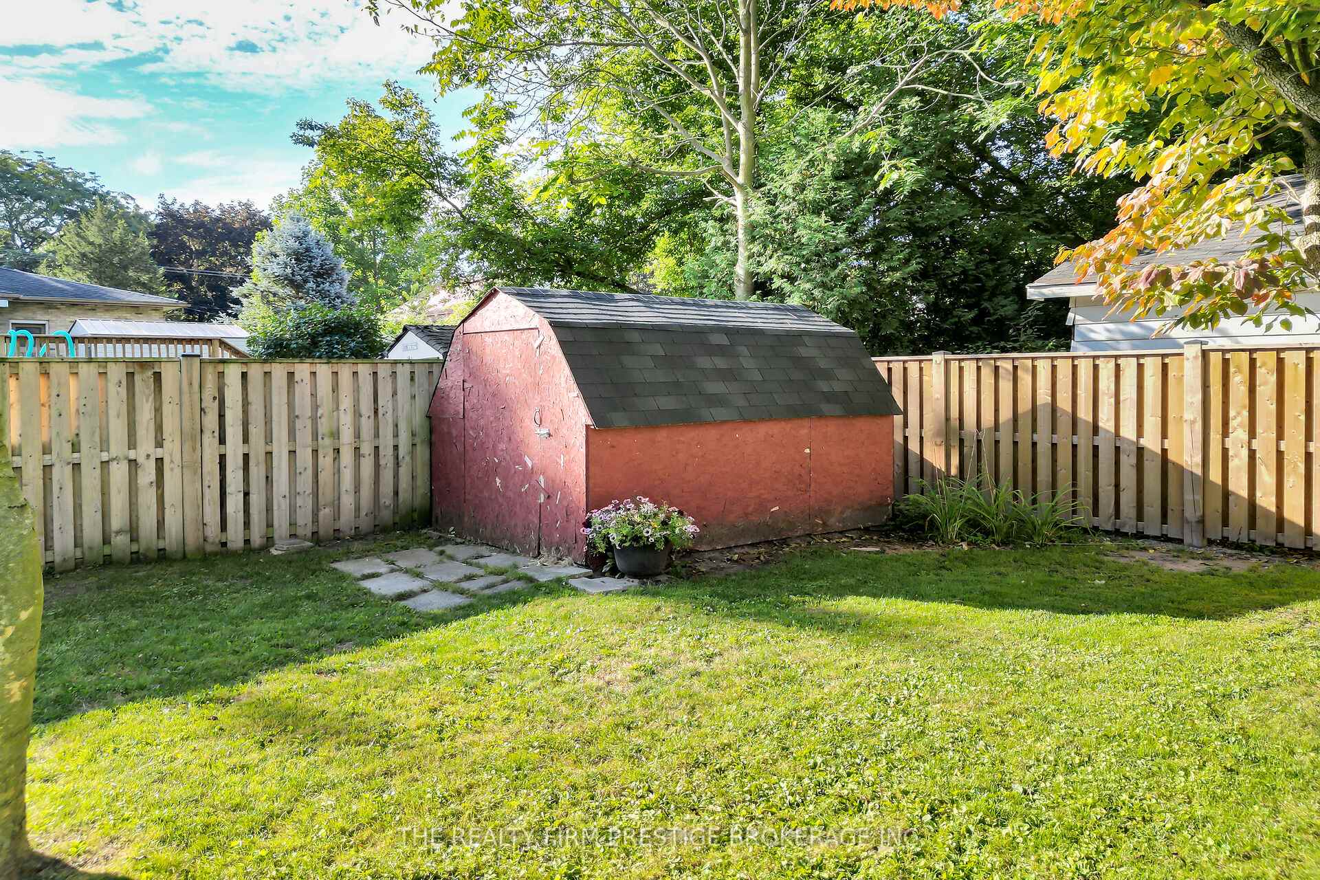 Photo 31 of 204 Main Street, West Elgin, West Lorne — HOMEH