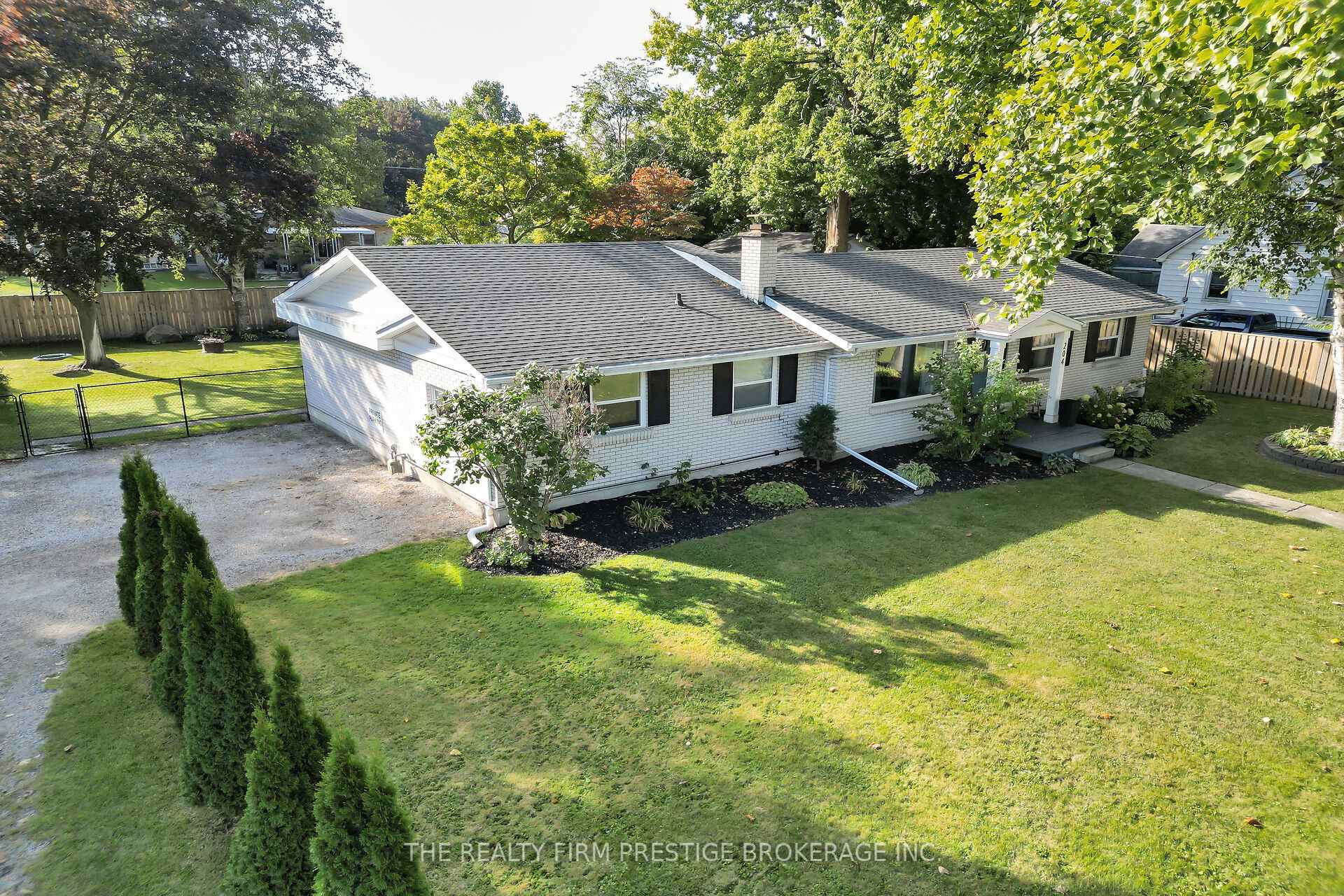 Photo 32 of 204 Main Street, West Elgin, West Lorne — HOMEH