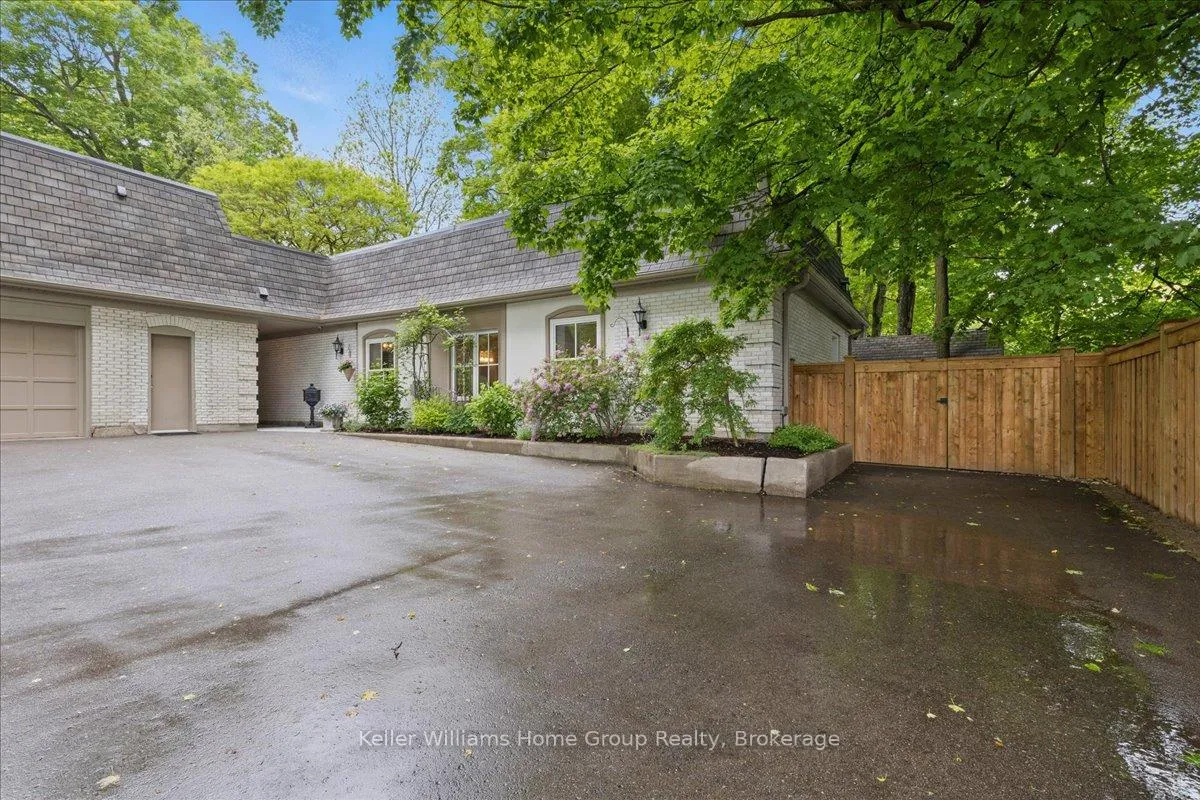 Photo 35 of 348 Old Stone Road, Waterloo — HOMEH