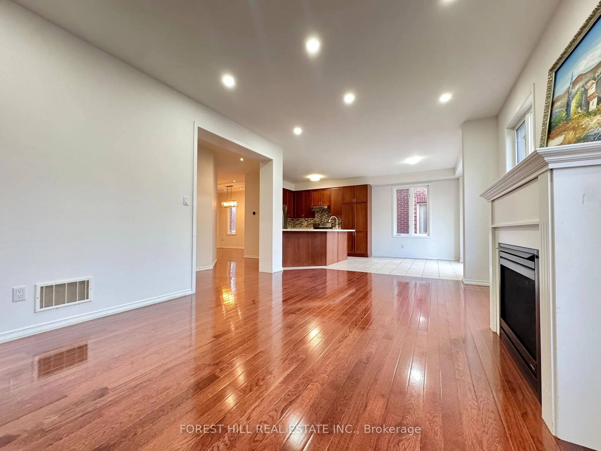 Photo 8 of 56 Stannardville Drive, Ajax, Northwest Ajax — HOMEH