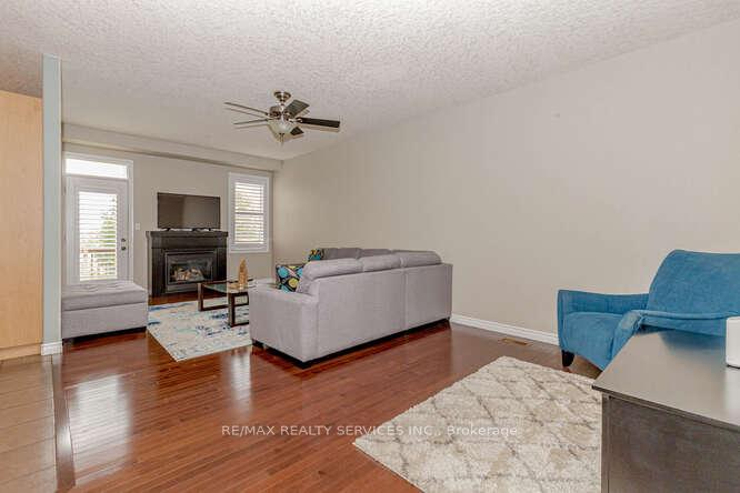 Photo 10 of 507 Wasaga Crescent, Waterloo — HOMEH