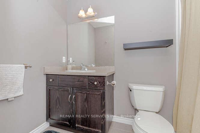 Photo 27 of 507 Wasaga Crescent, Waterloo — HOMEH