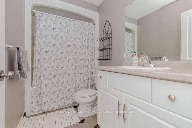 Photo 29 of 507 Wasaga Crescent, Waterloo — HOMEH