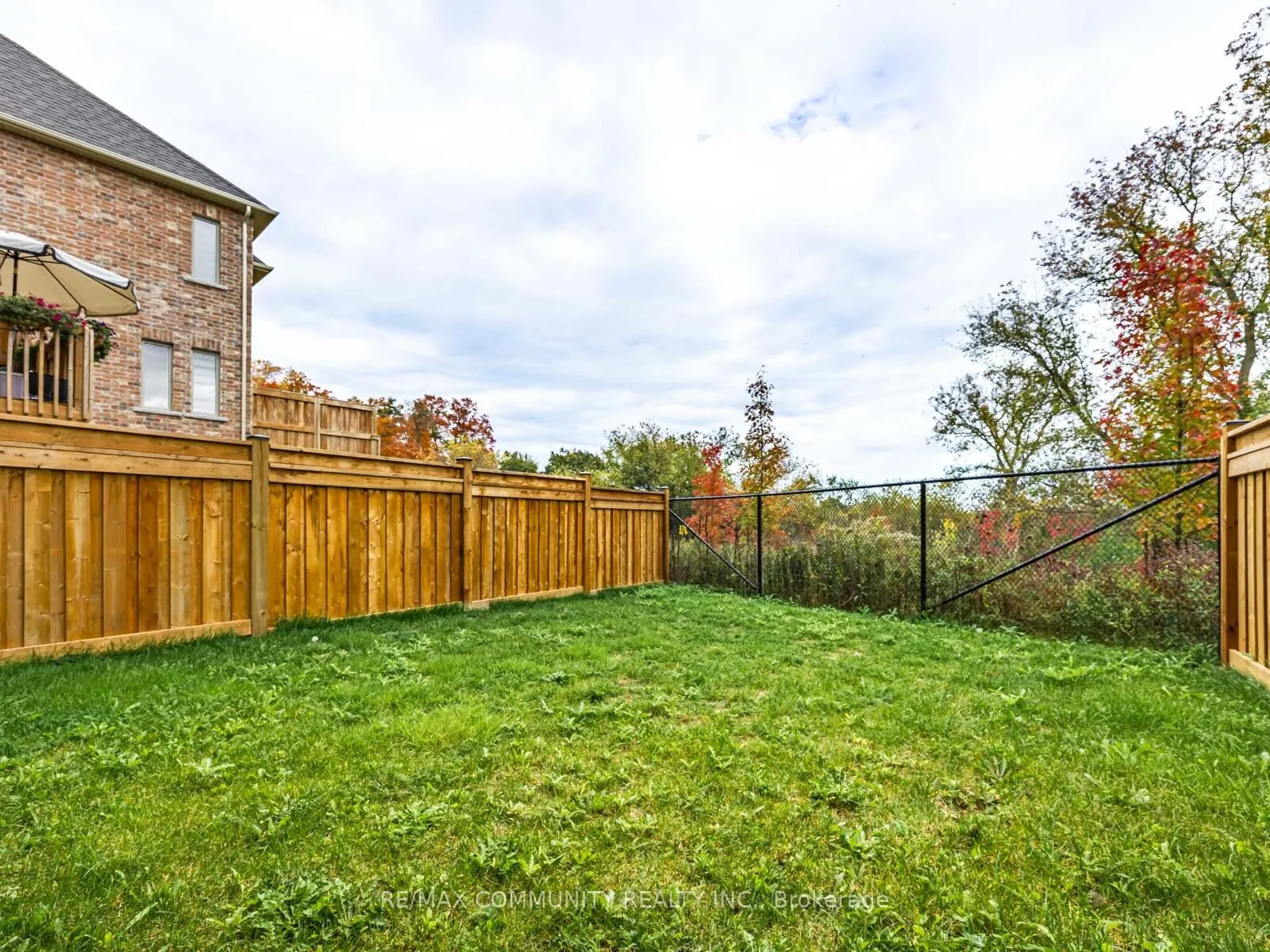 Photo 38 of 49 Hickling Lane N, Ajax, Northwest Ajax — HOMEH