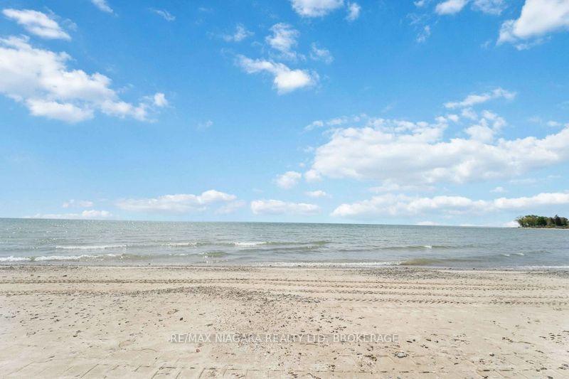 Photo 4 of 11110 Desiree Street, Wainfleet, Lakeshore — HOMEH