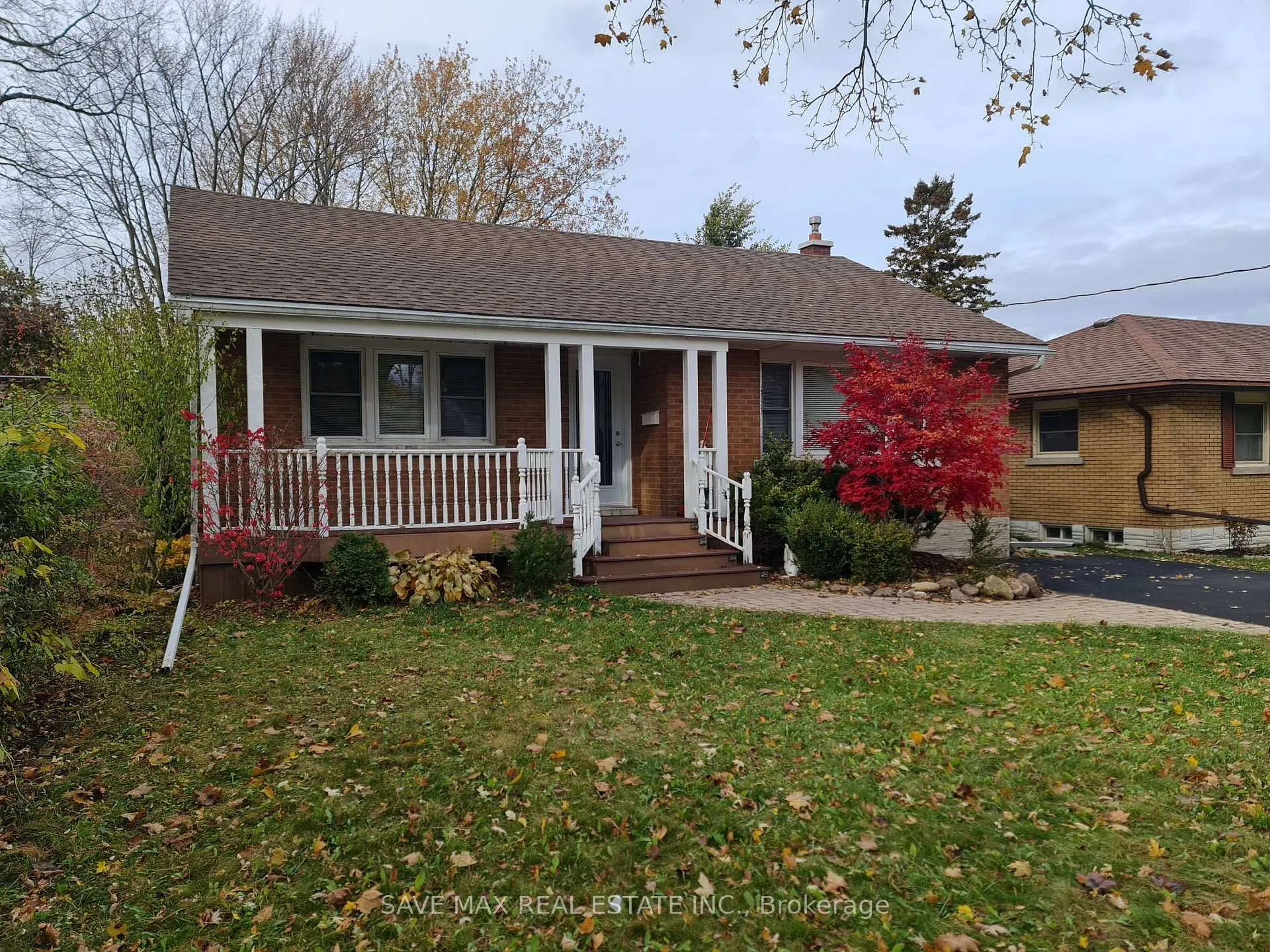 Photo 2 of 214 Cornwall Street, Waterloo — HOMEH