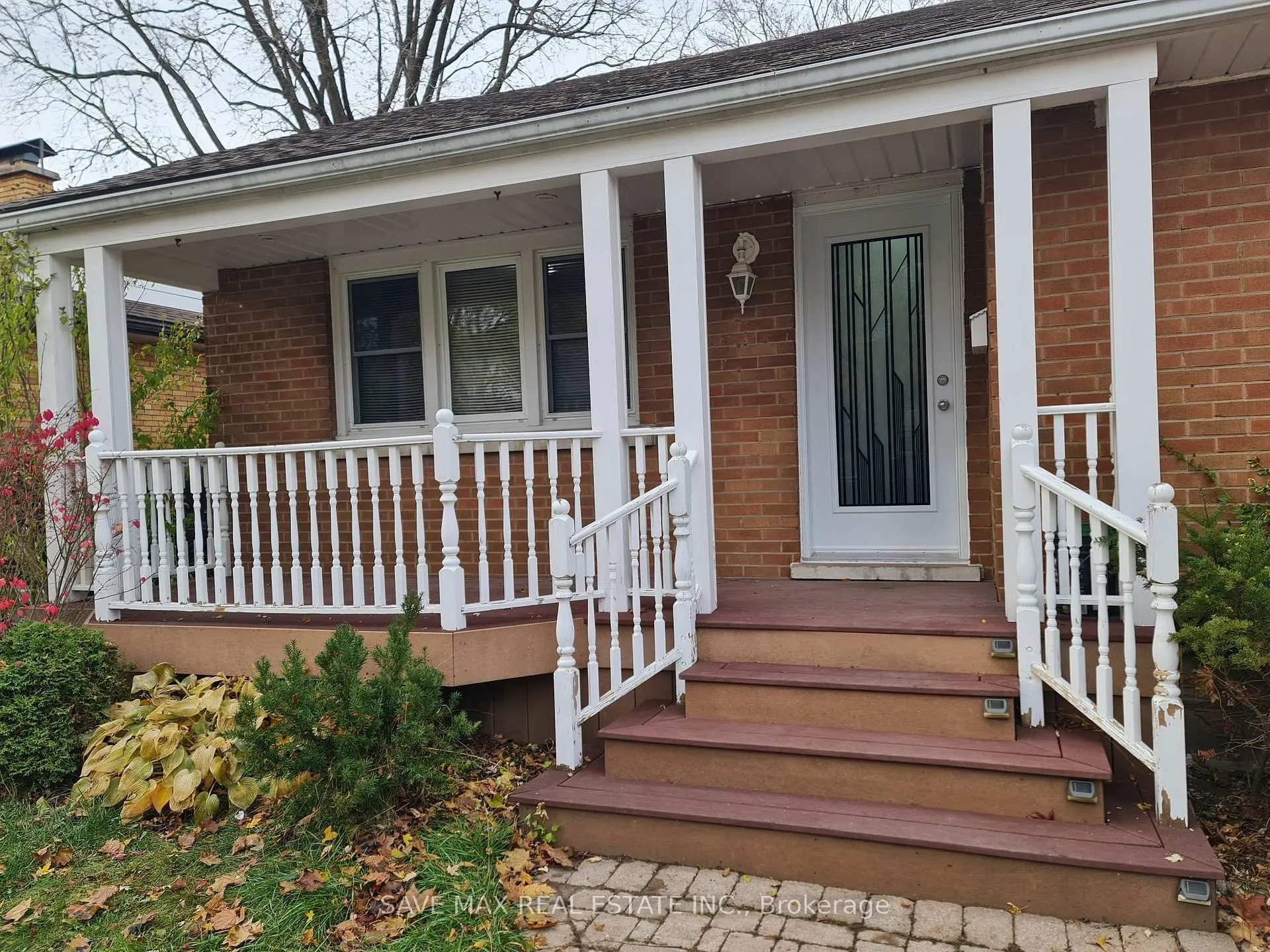Photo 3 of 214 Cornwall Street, Waterloo — HOMEH
