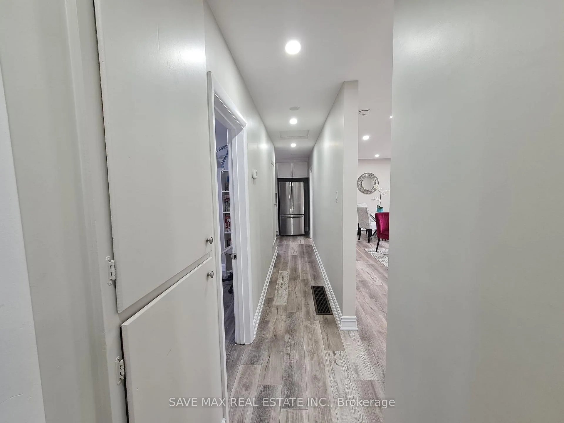 Photo 17 of 214 Cornwall Street, Waterloo — HOMEH