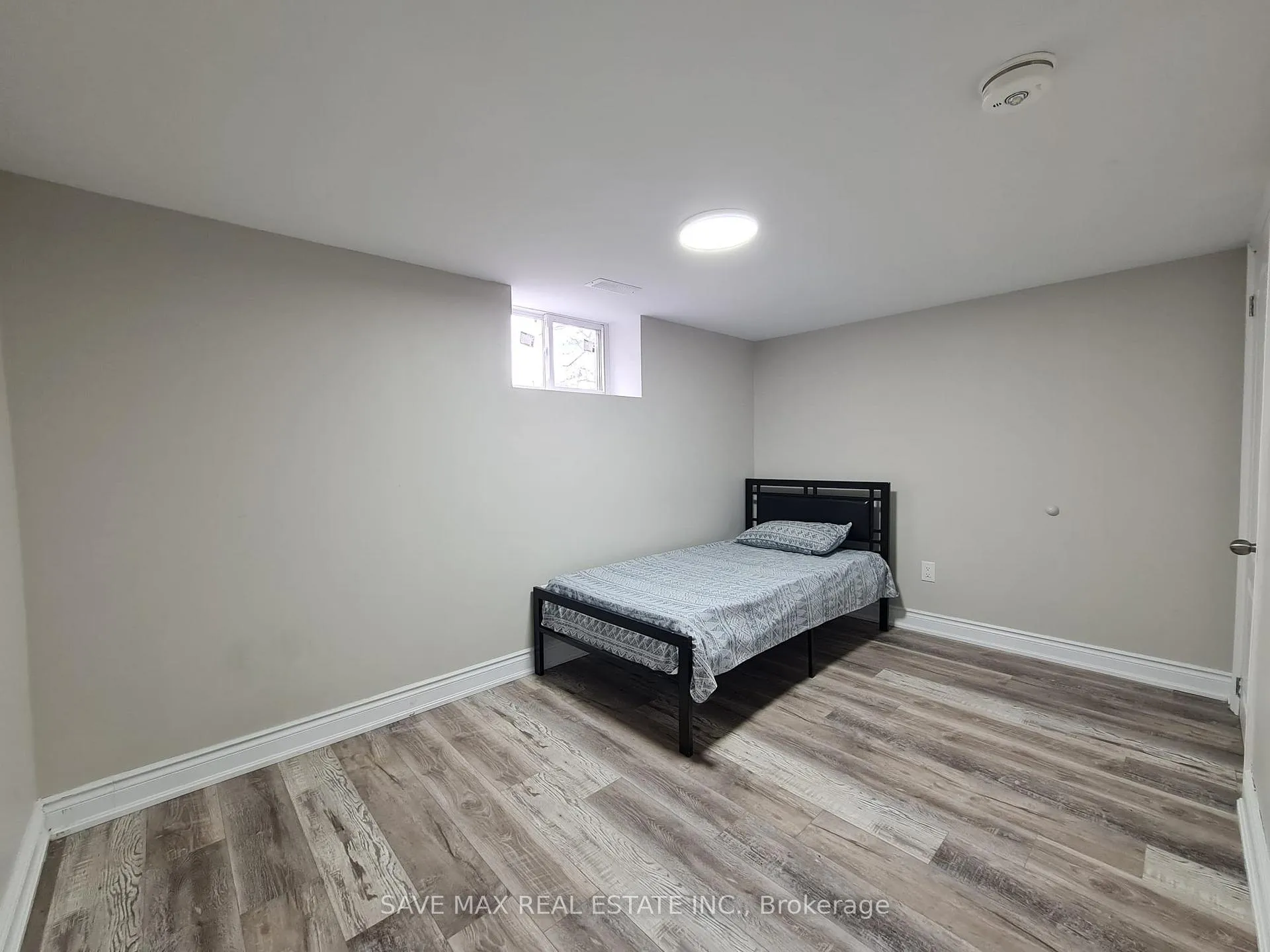 Photo 21 of 214 Cornwall Street, Waterloo — HOMEH