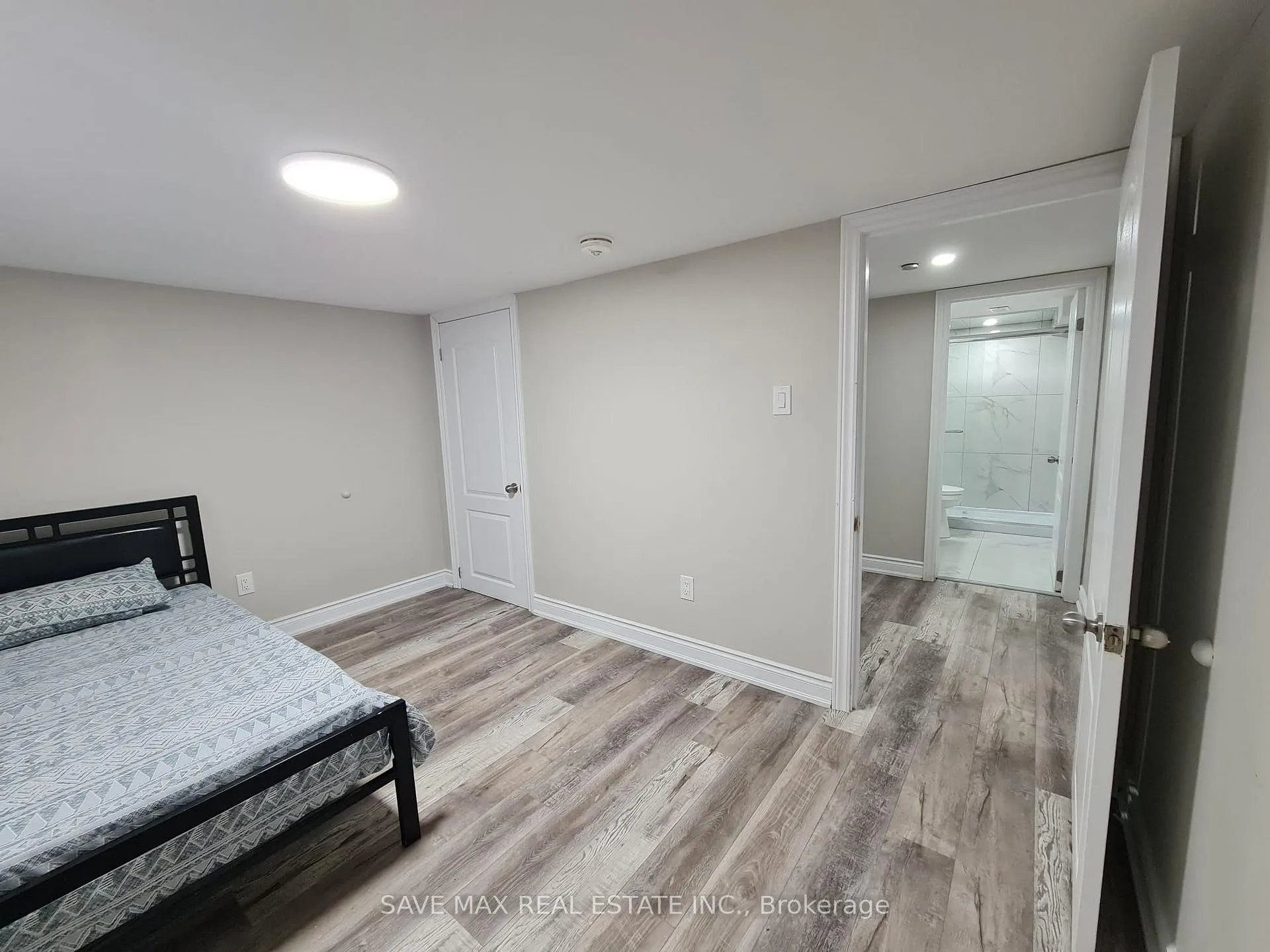 Photo 22 of 214 Cornwall Street, Waterloo — HOMEH